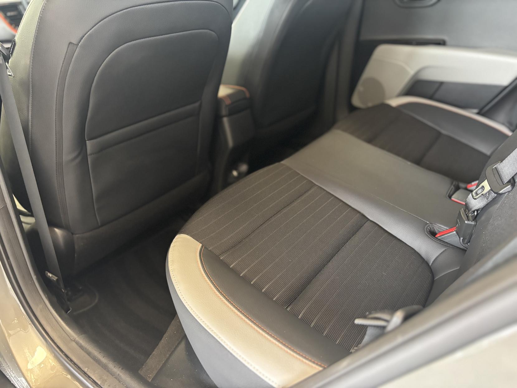 Kia Stonic 1.6 CRDi First Edition SUV 5dr Diesel Manual Euro 6 (s/s) (108 bhp)
