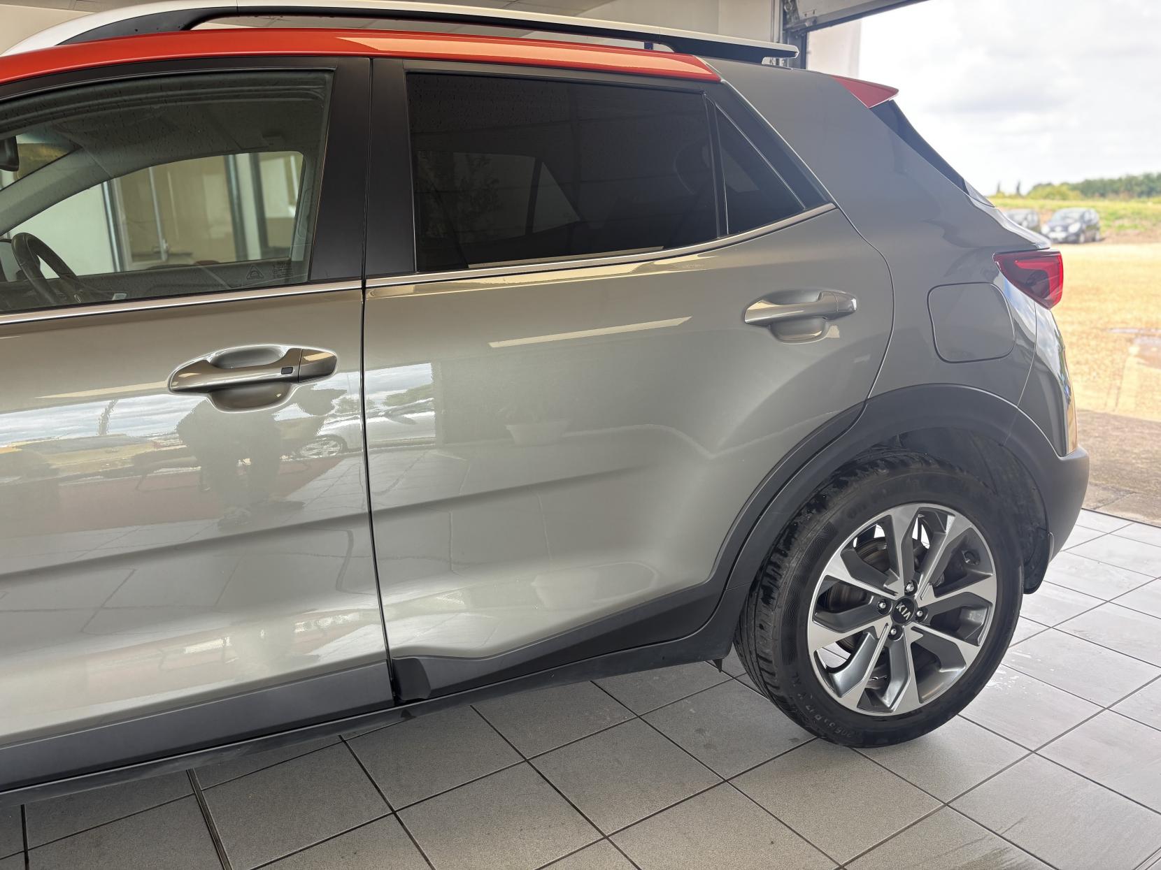 Kia Stonic 1.6 CRDi First Edition SUV 5dr Diesel Manual Euro 6 (s/s) (108 bhp)