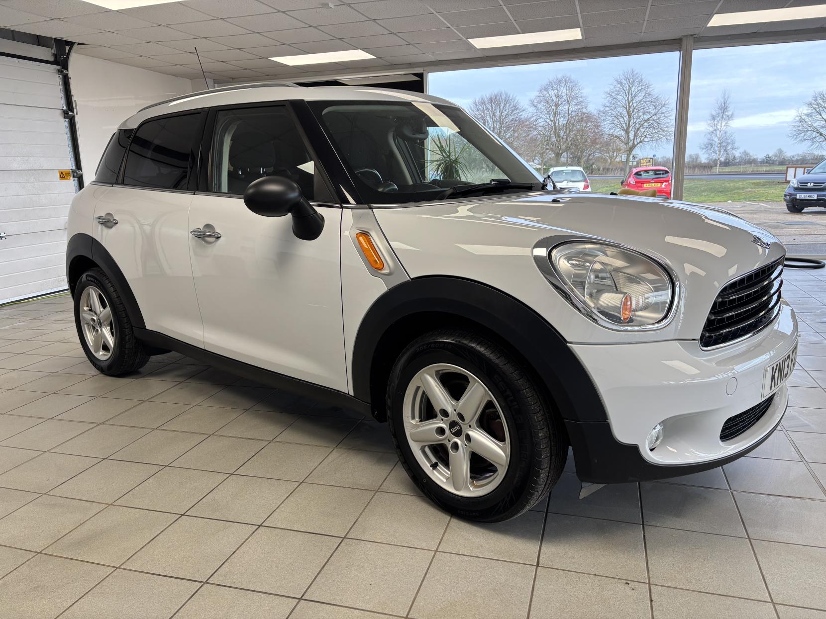 MINI Countryman 1.6 One D SUV 5dr Diesel Manual Euro 5 (s/s) (90 ps)