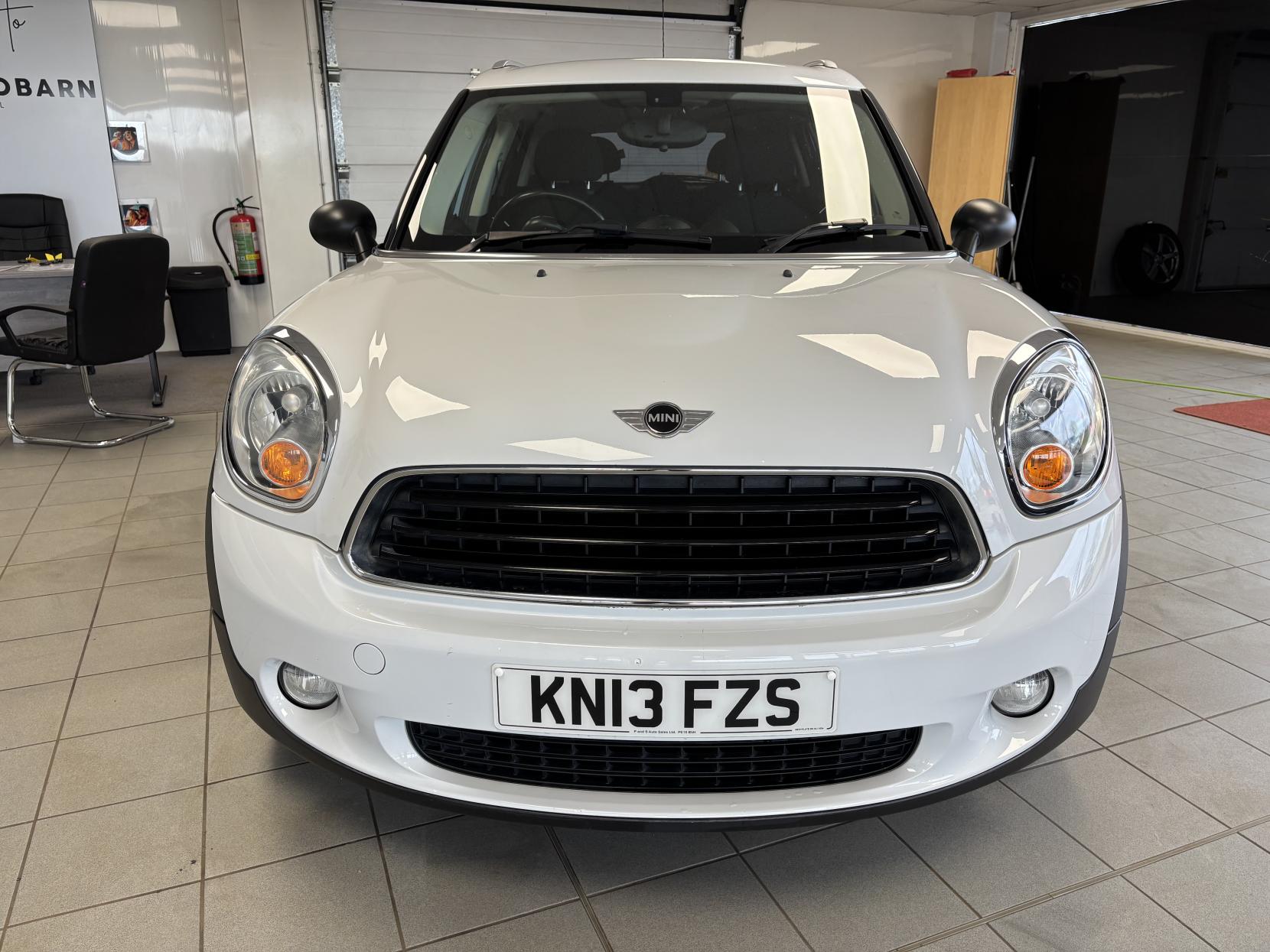 MINI Countryman 1.6 One D SUV 5dr Diesel Manual Euro 5 (s/s) (90 ps)