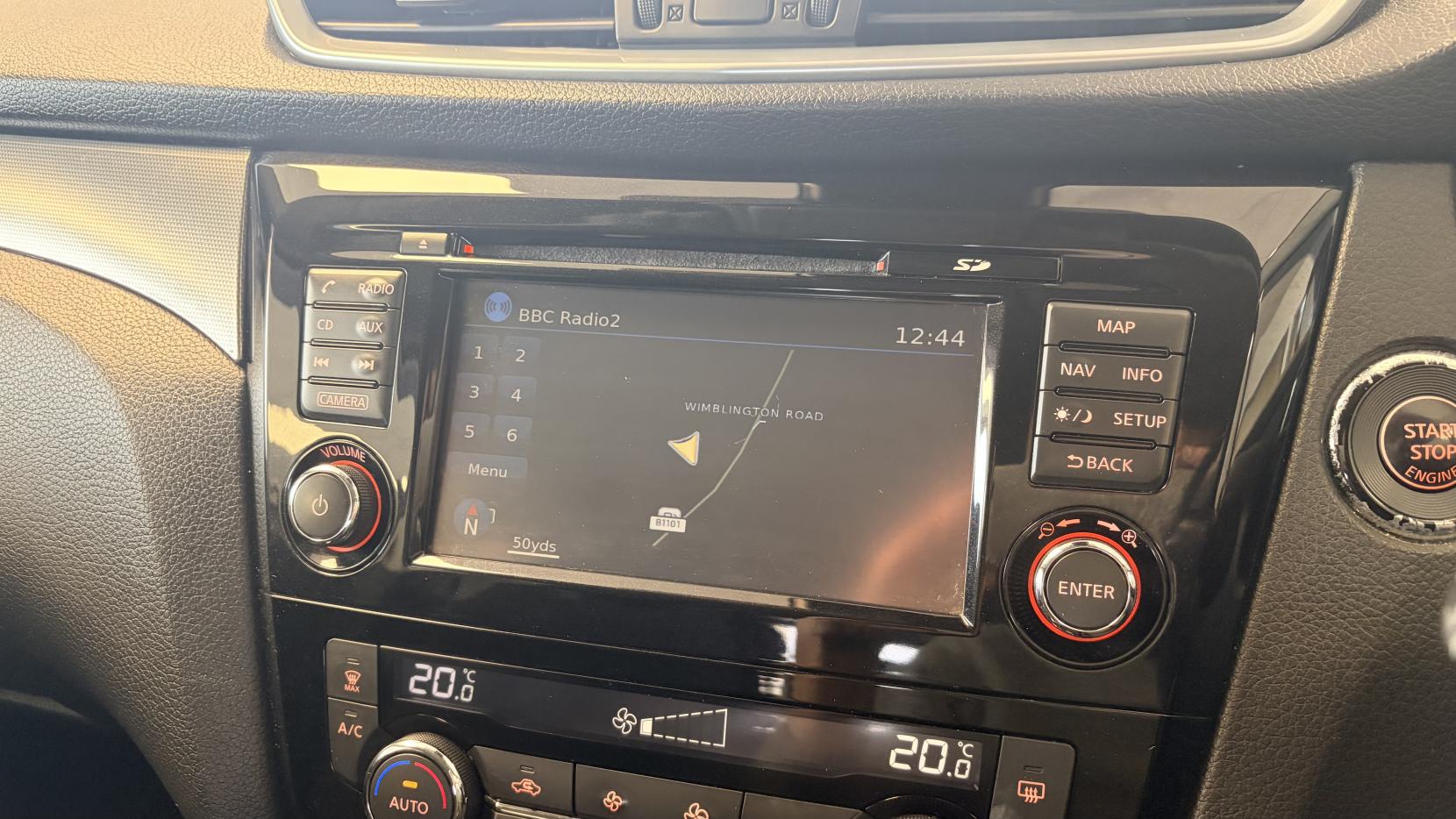 Nissan Qashqai 1.6 dCi N-Connecta SUV 5dr Diesel Manual 4WD Euro 6 (s/s) (130 ps)