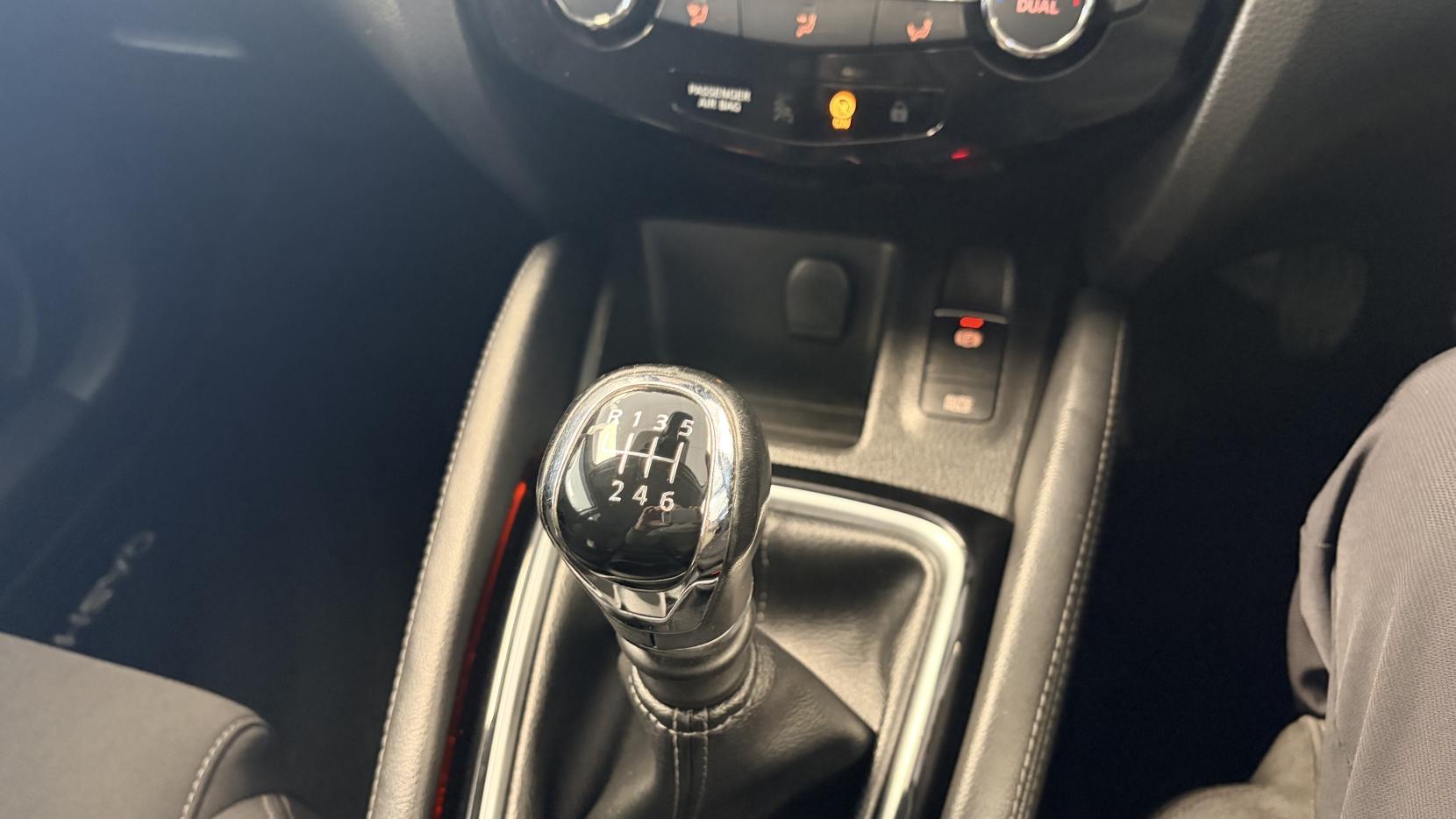 Nissan Qashqai 1.6 dCi N-Connecta SUV 5dr Diesel Manual 4WD Euro 6 (s/s) (130 ps)