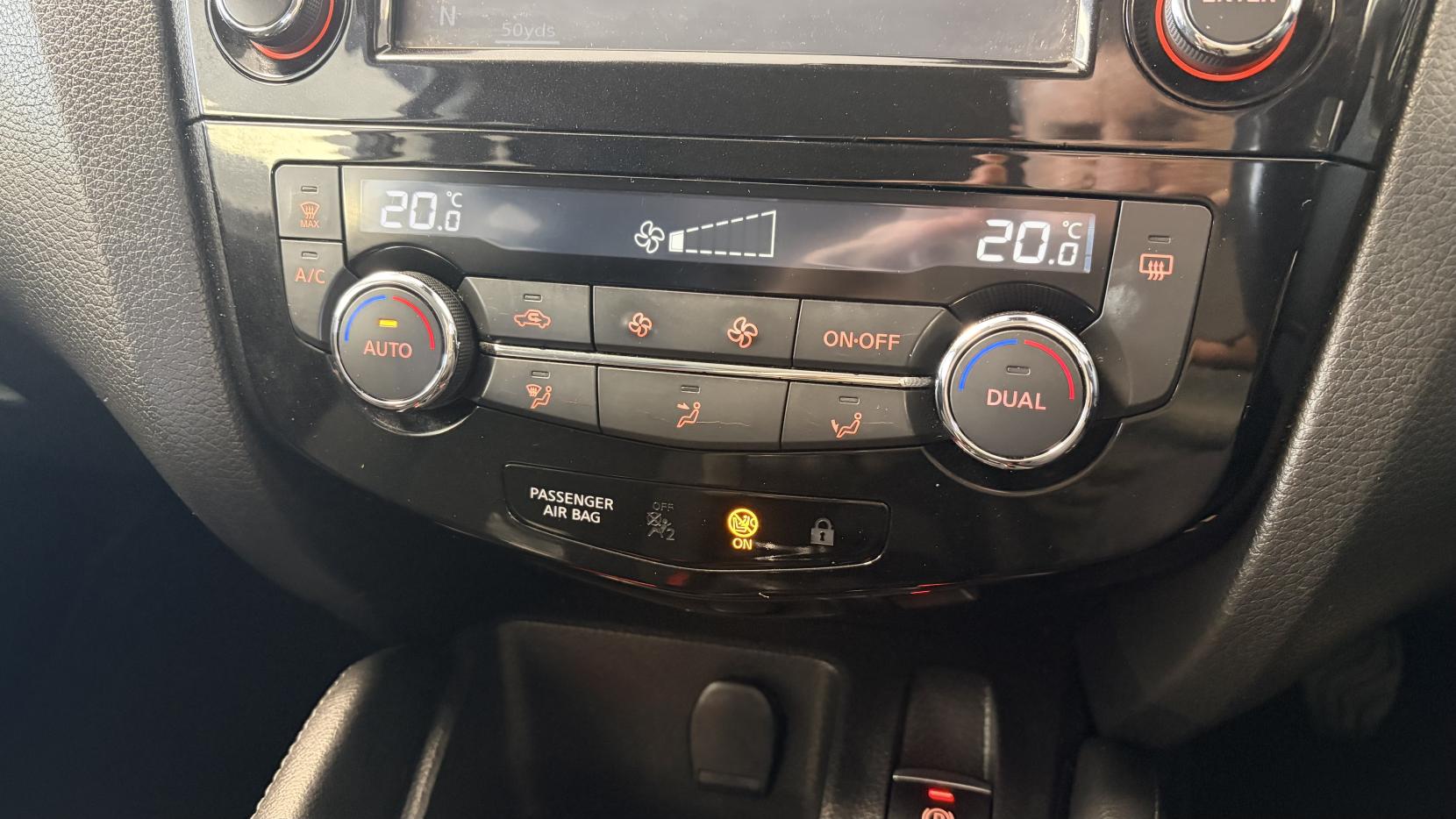 Nissan Qashqai 1.6 dCi N-Connecta SUV 5dr Diesel Manual 4WD Euro 6 (s/s) (130 ps)