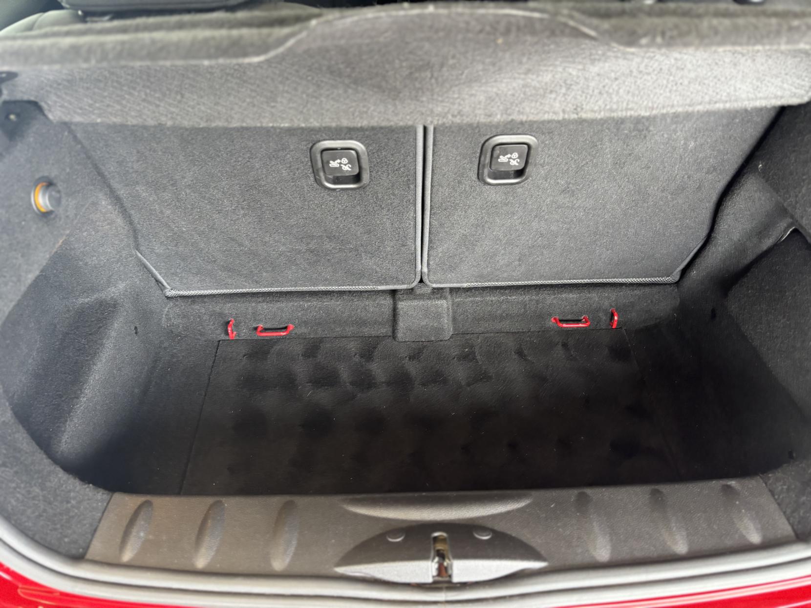 MINI Hatch 1.6 One Hatchback 3dr Petrol Manual Euro 5 (98 ps)