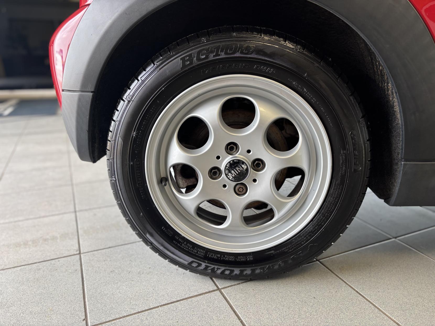 MINI Hatch 1.6 One Hatchback 3dr Petrol Manual Euro 5 (98 ps)