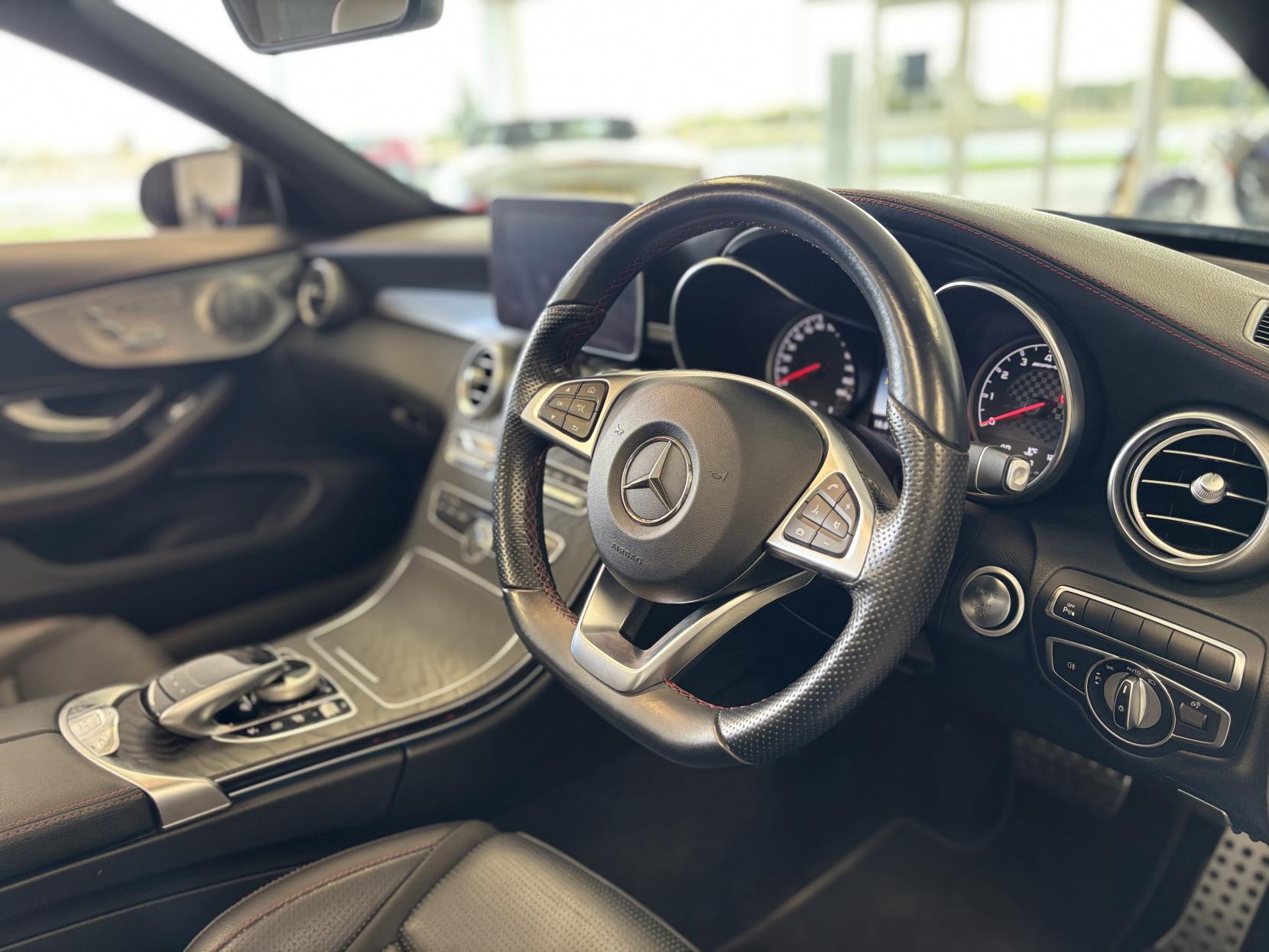Mercedes-Benz C Class 3.0 C43 V6 AMG (Premium Plus) Cabriolet 2dr Petrol G-Tronic+ 4MATIC Euro 6 (s/s) (367 ps)