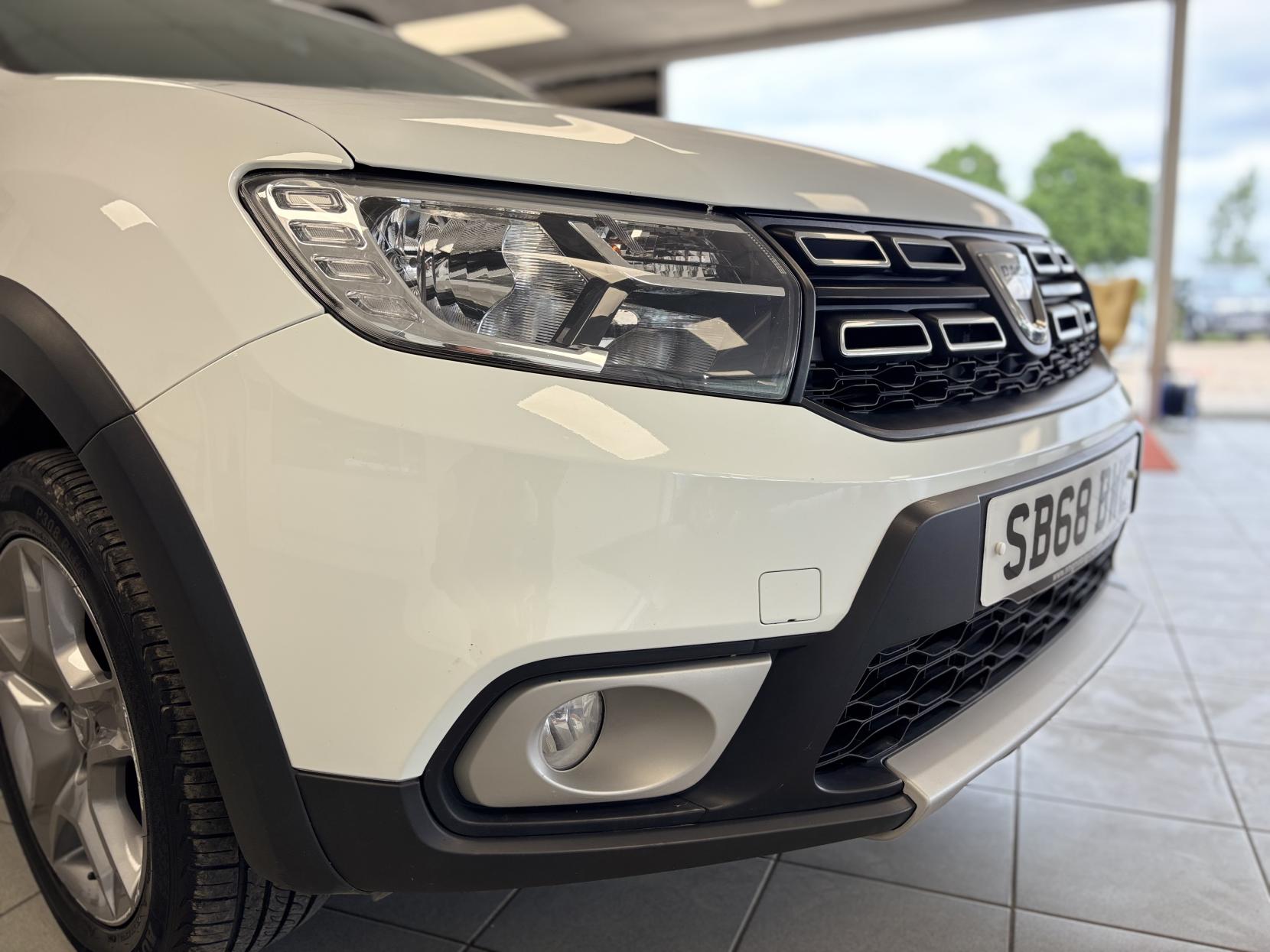 Dacia Sandero Stepway 0.9 TCe Essential Hatchback 5dr Petrol Manual Euro 6 (s/s) (90 ps)