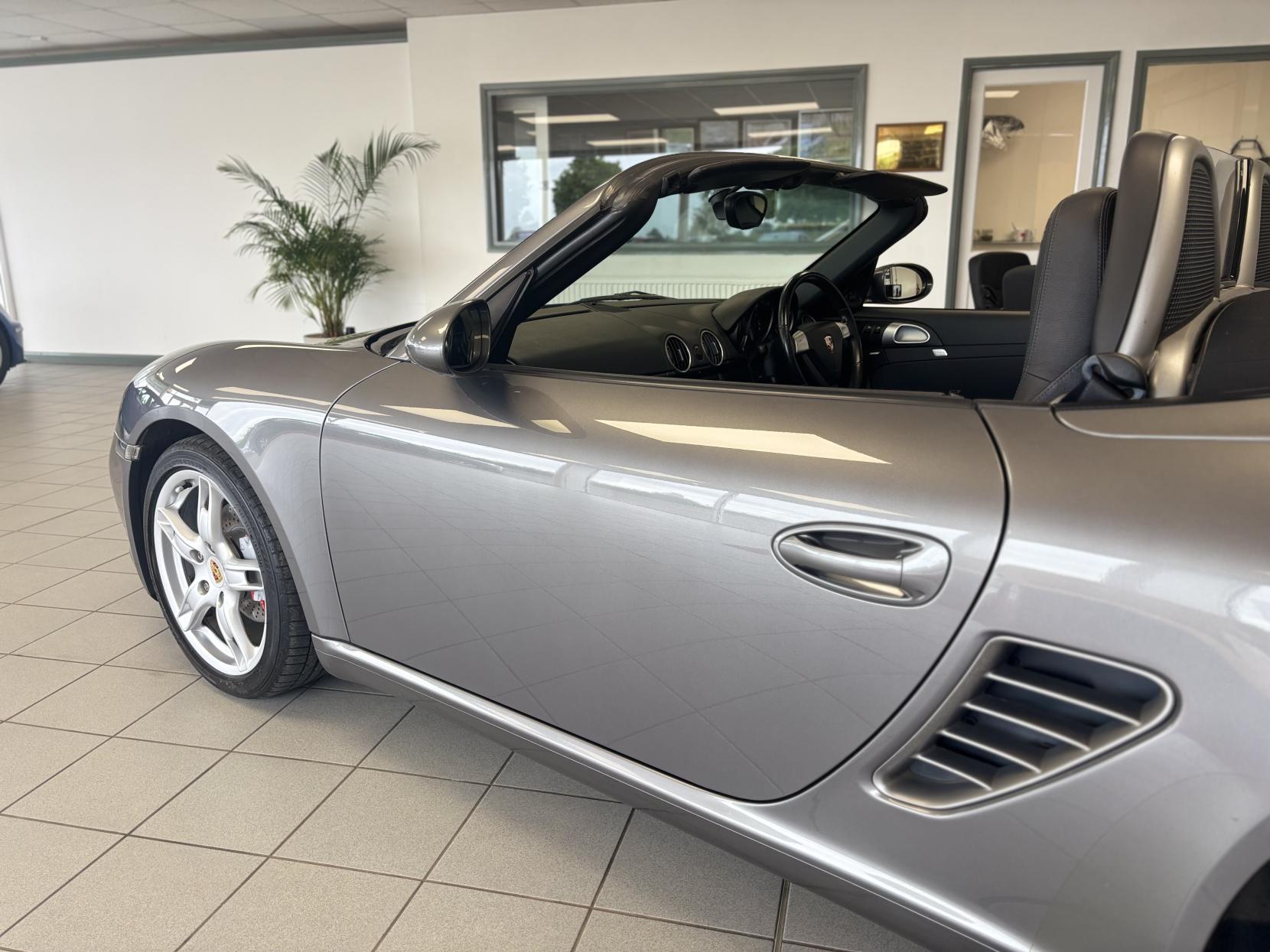 Porsche Boxster 2.7 987 Convertible 2dr Petrol Manual (222 g/km, 245 bhp)