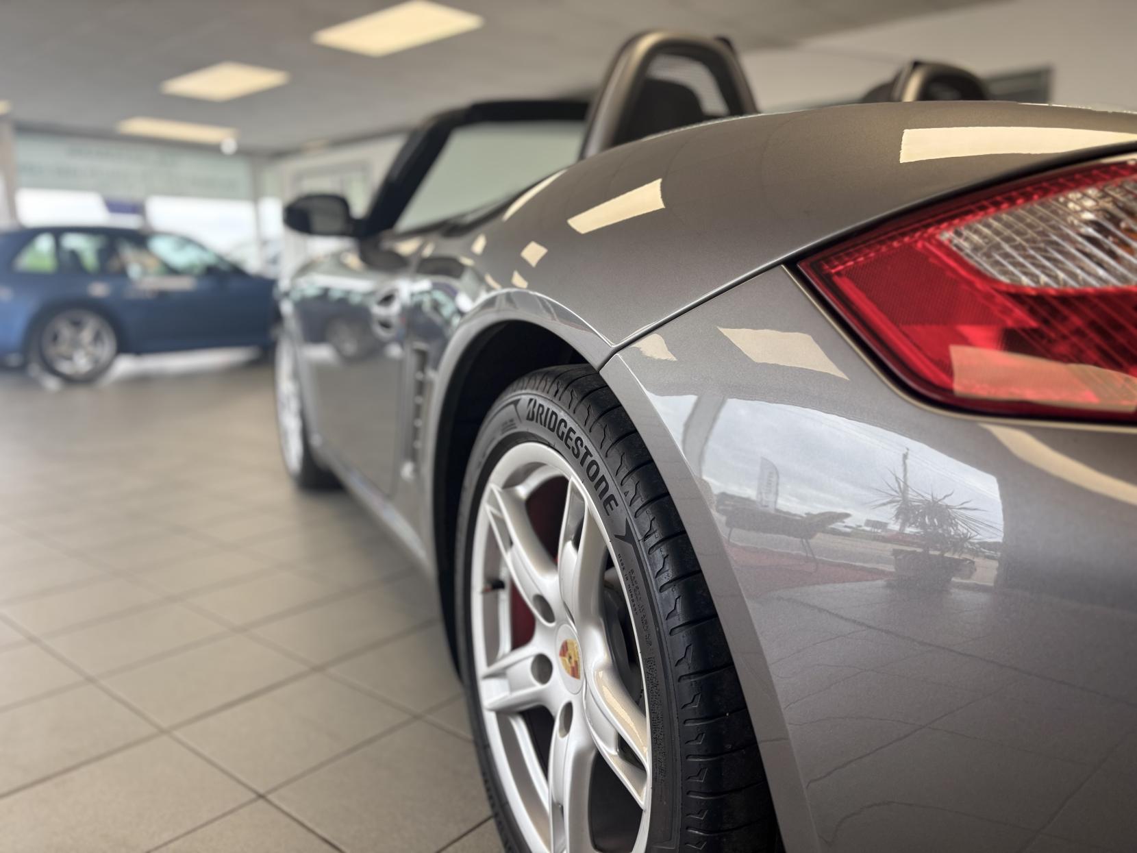 Porsche Boxster 2.7 987 Convertible 2dr Petrol Manual (222 g/km, 245 bhp)