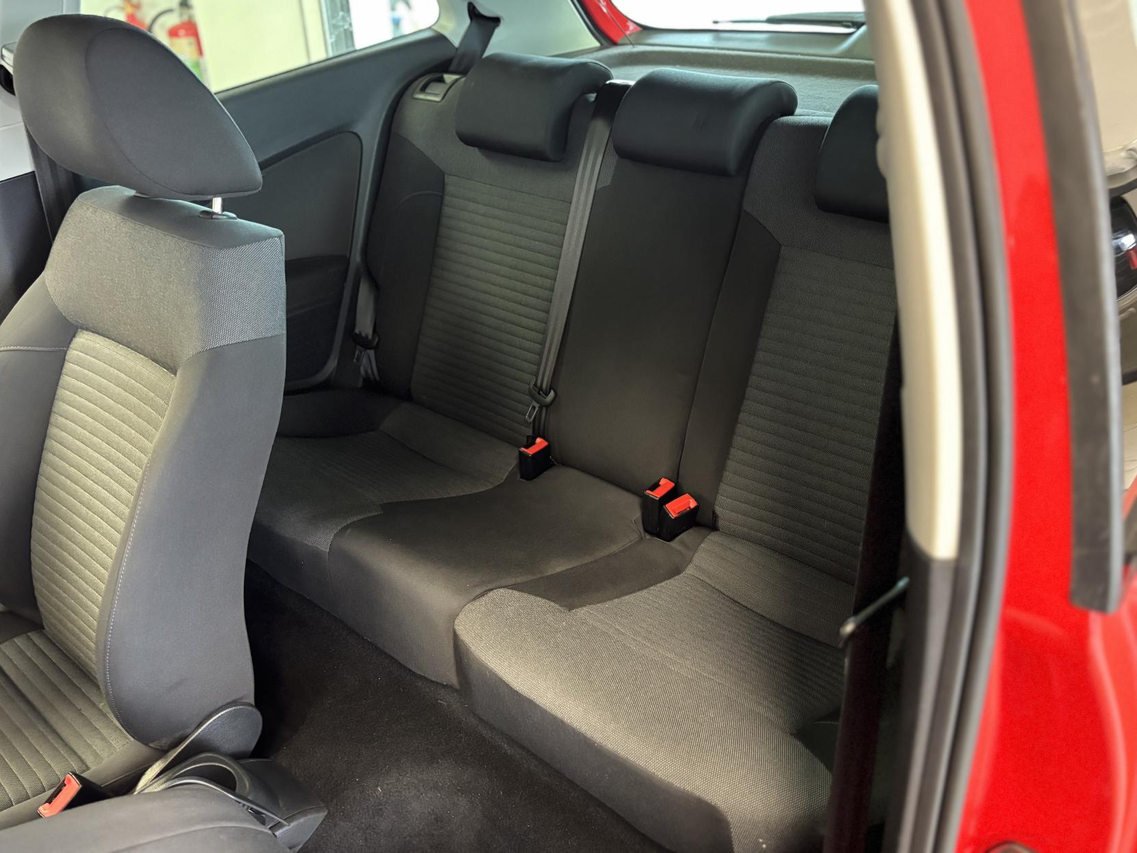 Volkswagen Polo 1.2 Moda Hatchback 3dr Petrol Manual Euro 5 (70 ps)