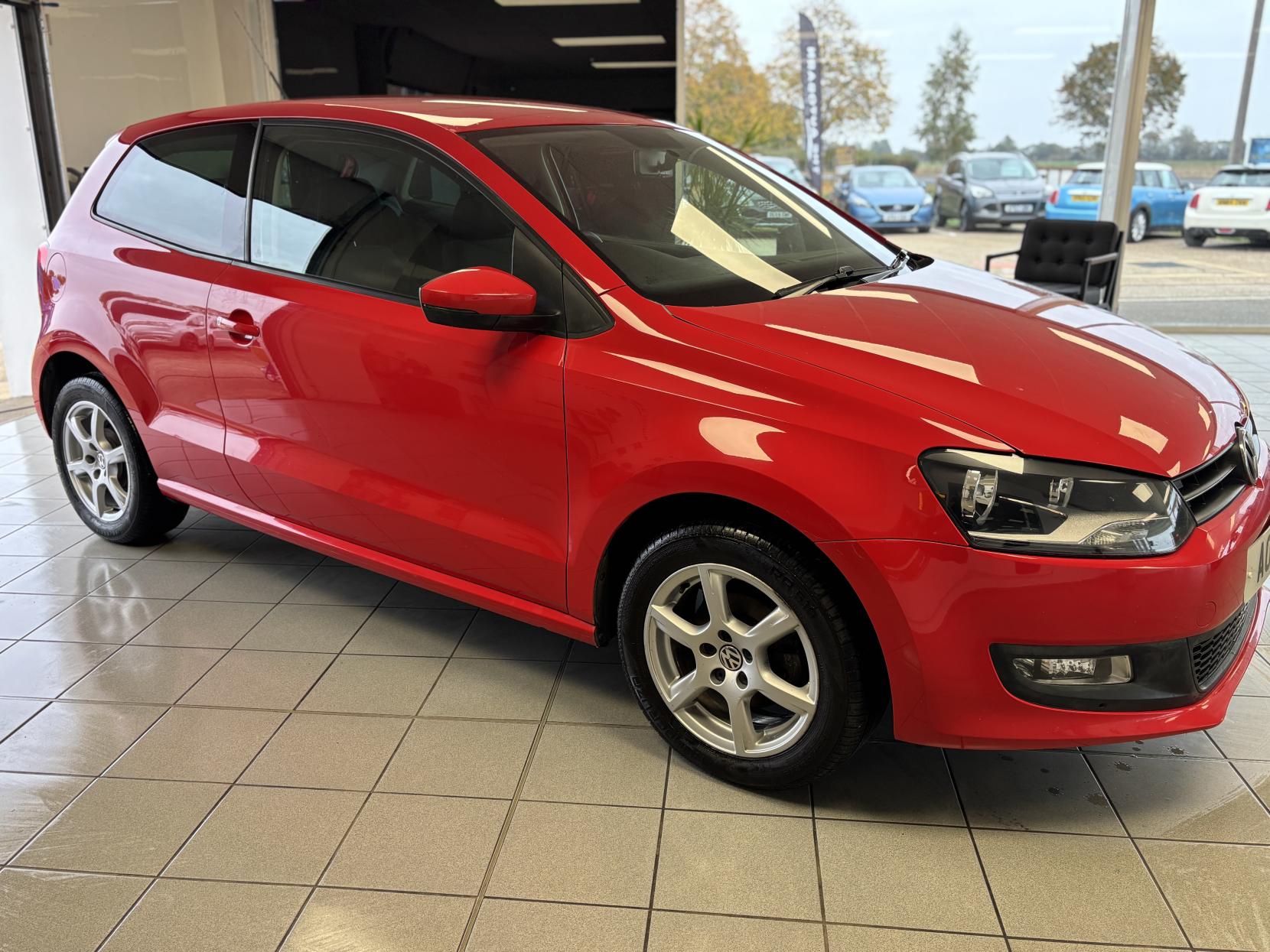 Volkswagen Polo 1.2 Moda Hatchback 3dr Petrol Manual Euro 5 (70 ps)