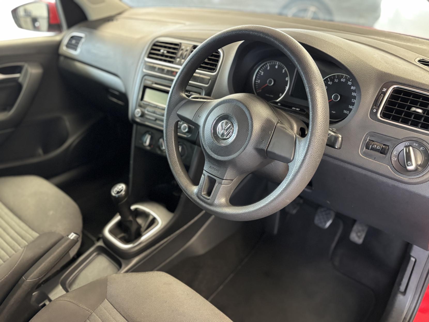 Volkswagen Polo 1.2 Moda Hatchback 3dr Petrol Manual Euro 5 (70 ps)