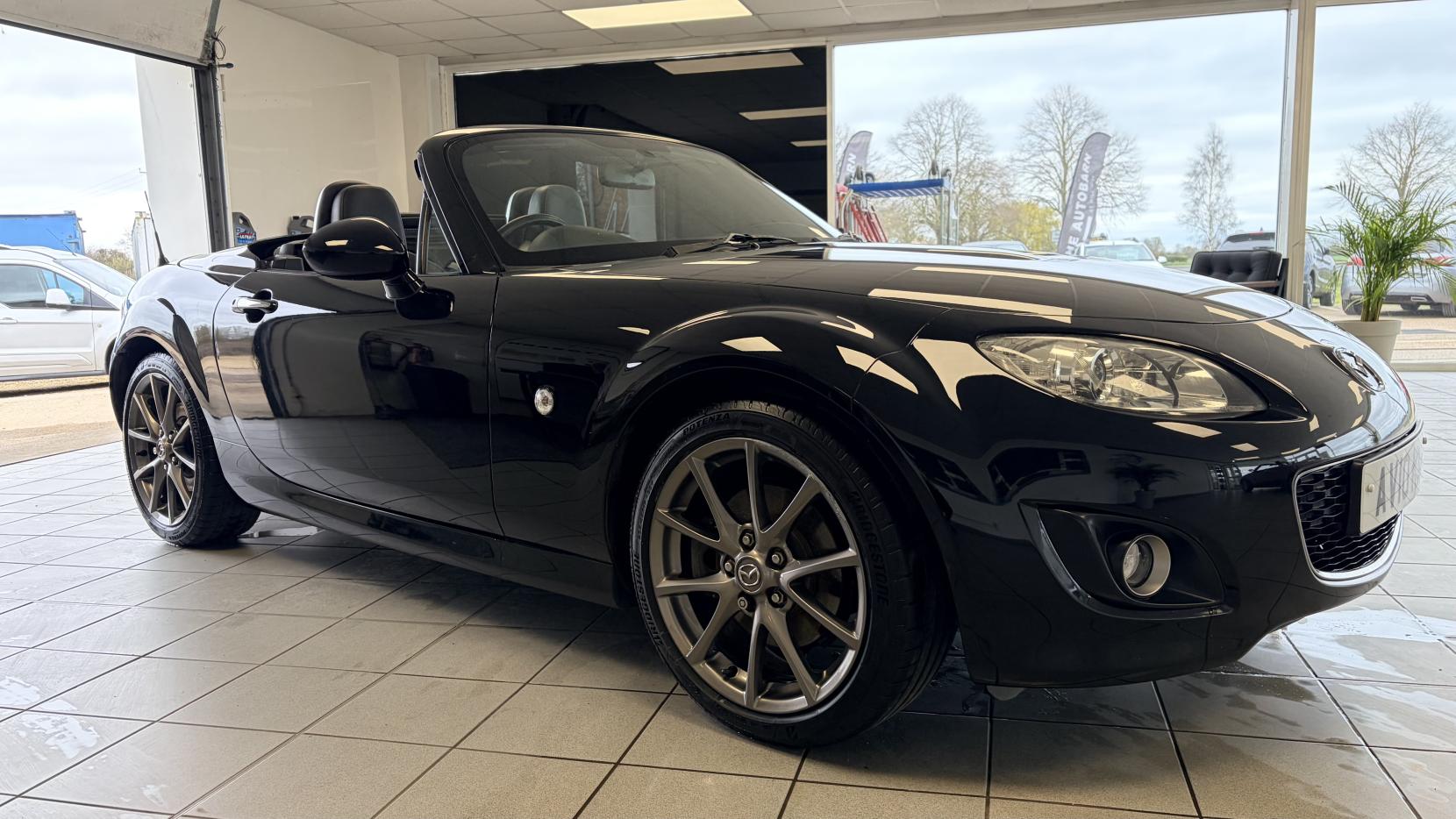 Mazda MX-5 2.0i Sport Tech Convertible 2dr Petrol Manual Euro 4 (160 ps)