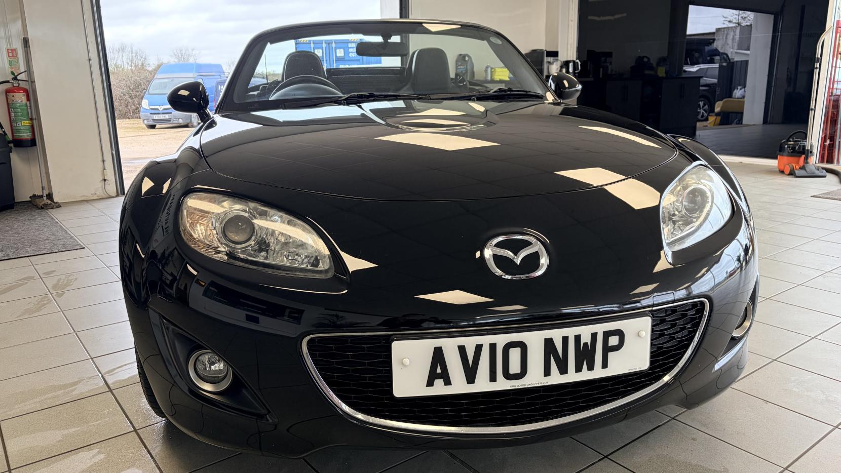 Mazda MX-5 2.0i Sport Tech Convertible 2dr Petrol Manual Euro 4 (160 ps)