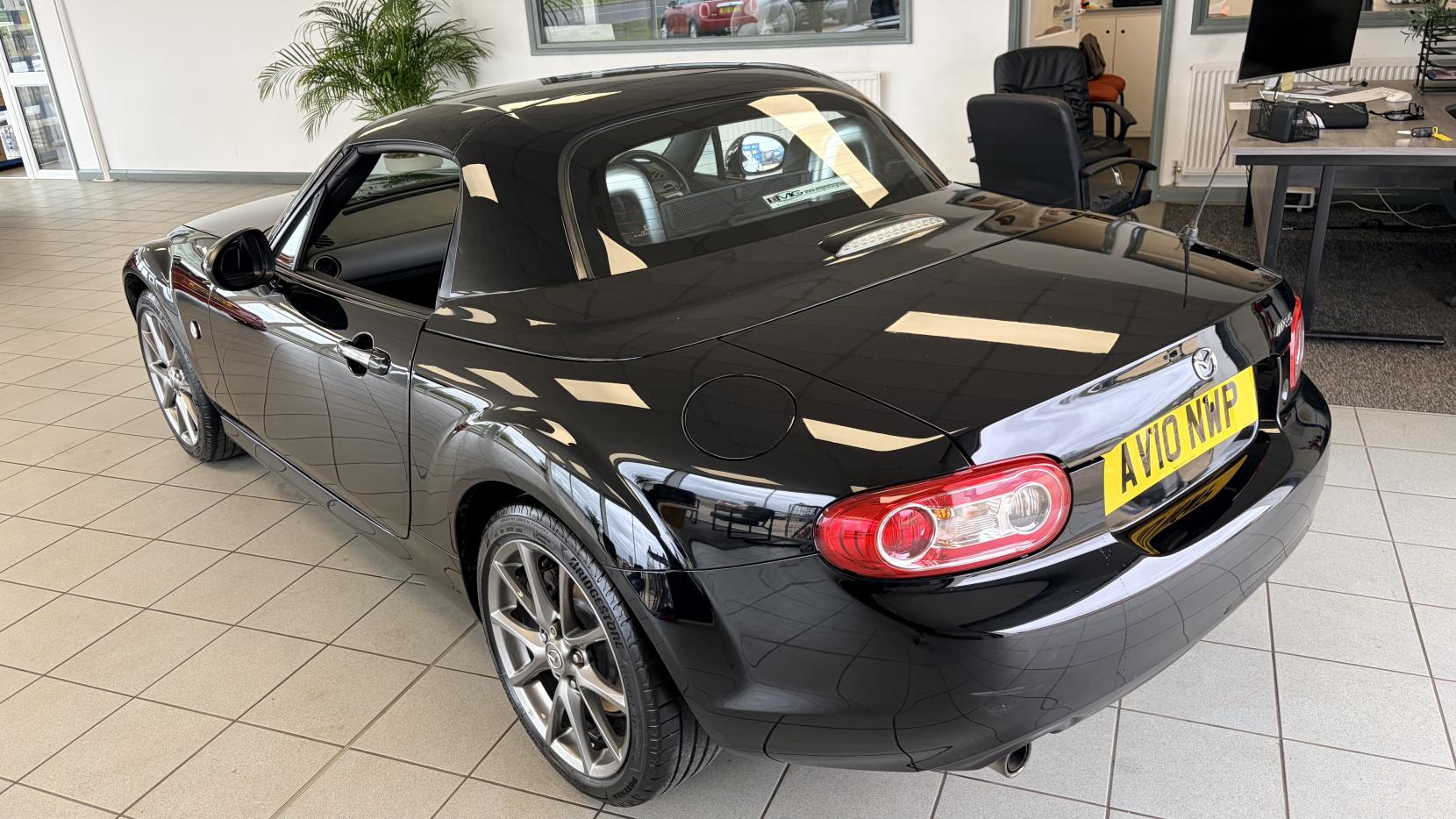 Mazda MX-5 2.0i Sport Tech Convertible 2dr Petrol Manual Euro 4 (160 ps)