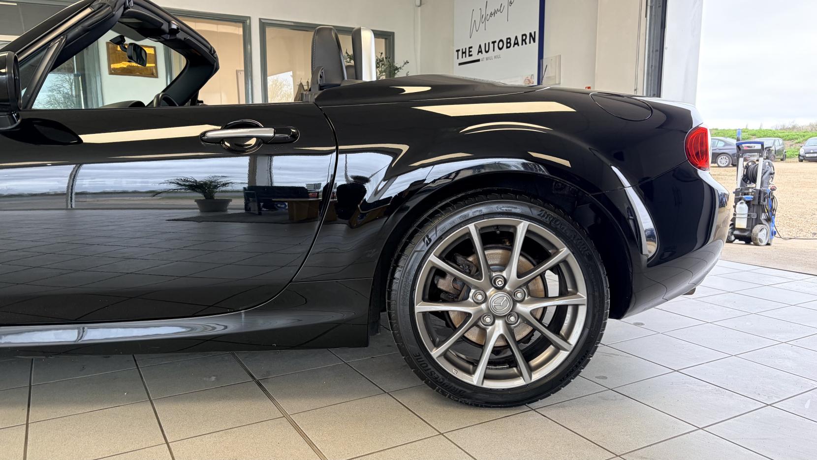 Mazda MX-5 2.0i Sport Tech Convertible 2dr Petrol Manual Euro 4 (160 ps)