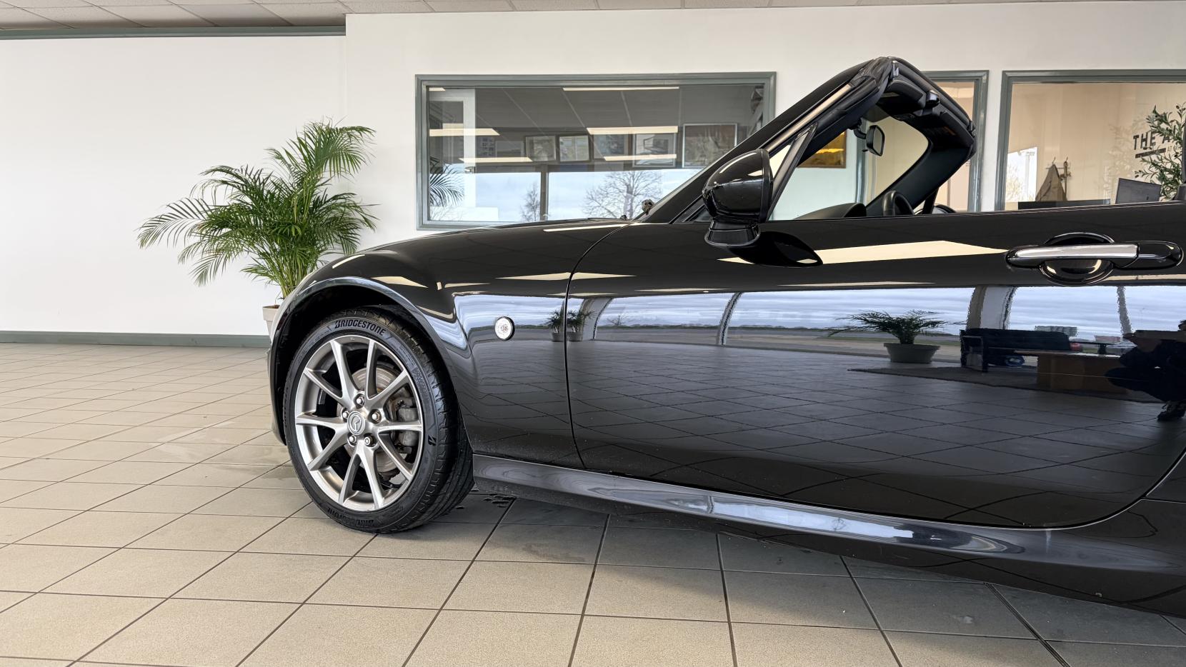 Mazda MX-5 2.0i Sport Tech Convertible 2dr Petrol Manual Euro 4 (160 ps)