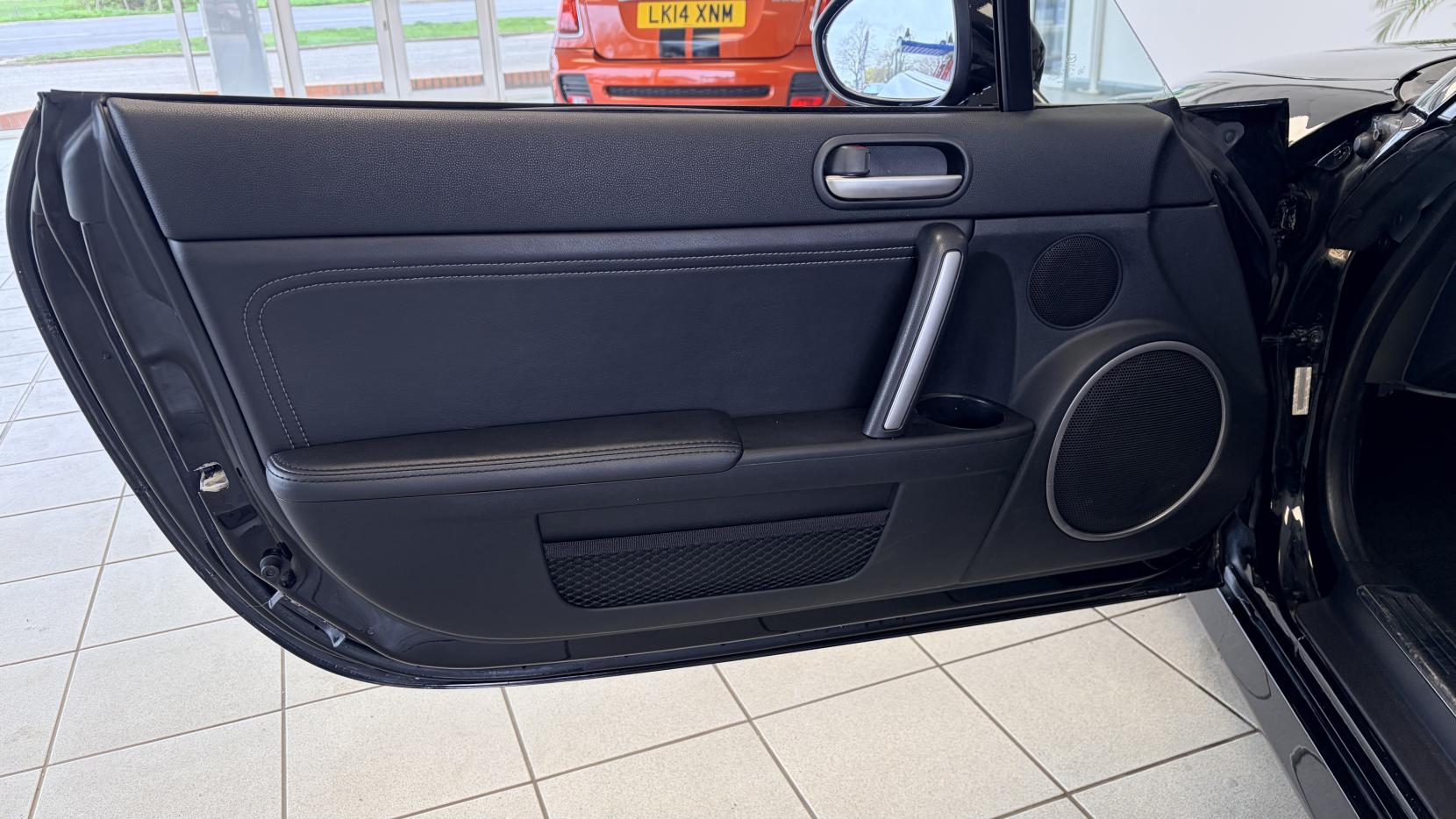 Mazda MX-5 2.0i Sport Tech Convertible 2dr Petrol Manual Euro 4 (160 ps)