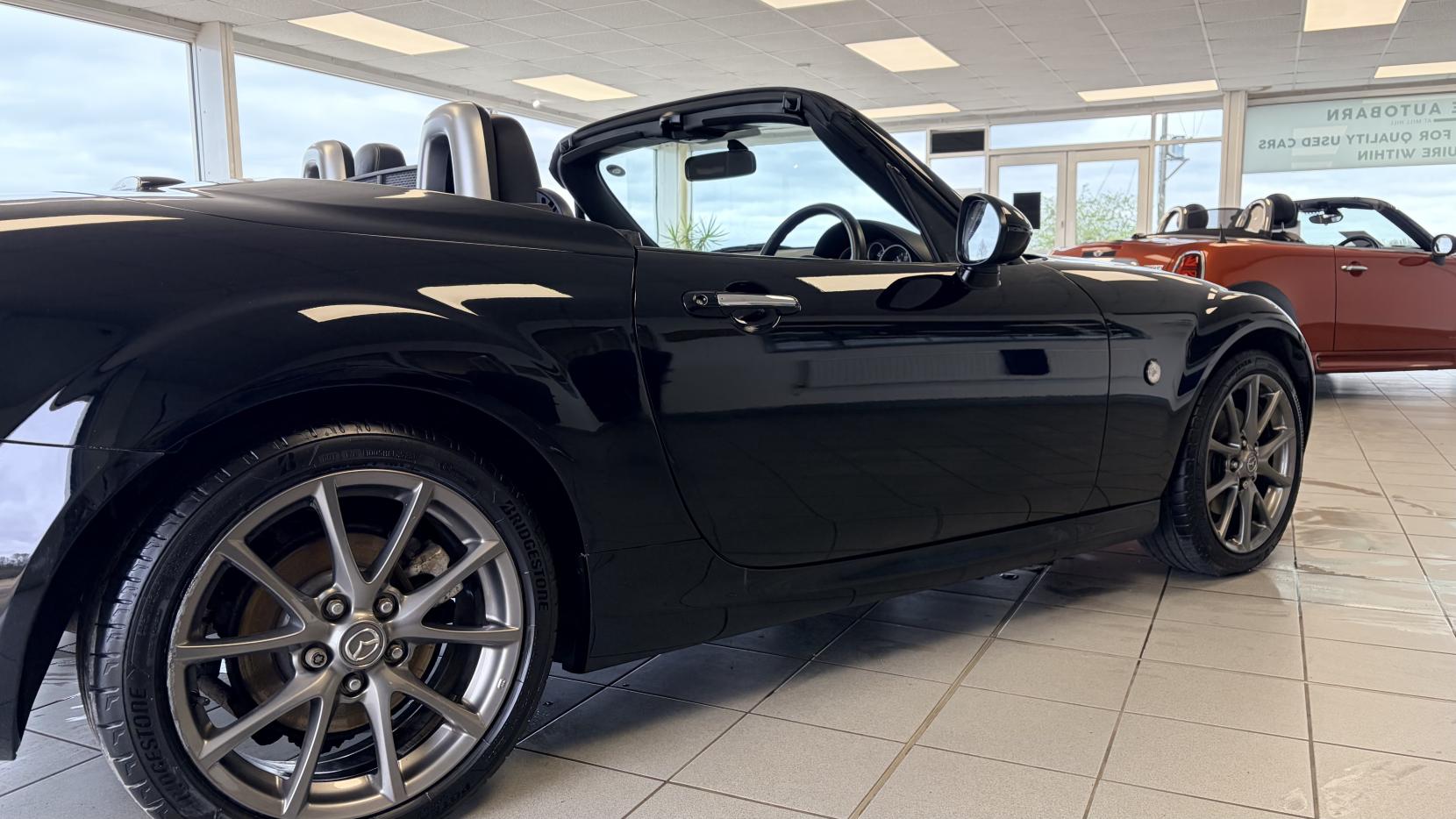 Mazda MX-5 2.0i Sport Tech Convertible 2dr Petrol Manual Euro 4 (160 ps)