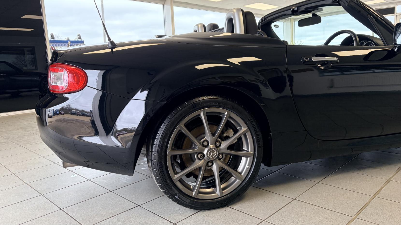 Mazda MX-5 2.0i Sport Tech Convertible 2dr Petrol Manual Euro 4 (160 ps)