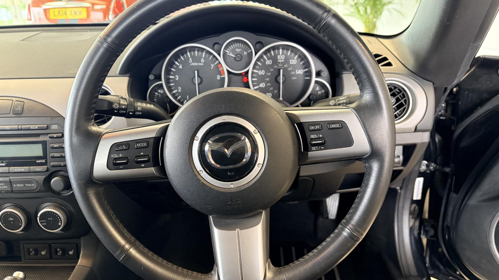 Mazda MX-5 2.0i Sport Tech Convertible 2dr Petrol Manual Euro 4 (160 ps)