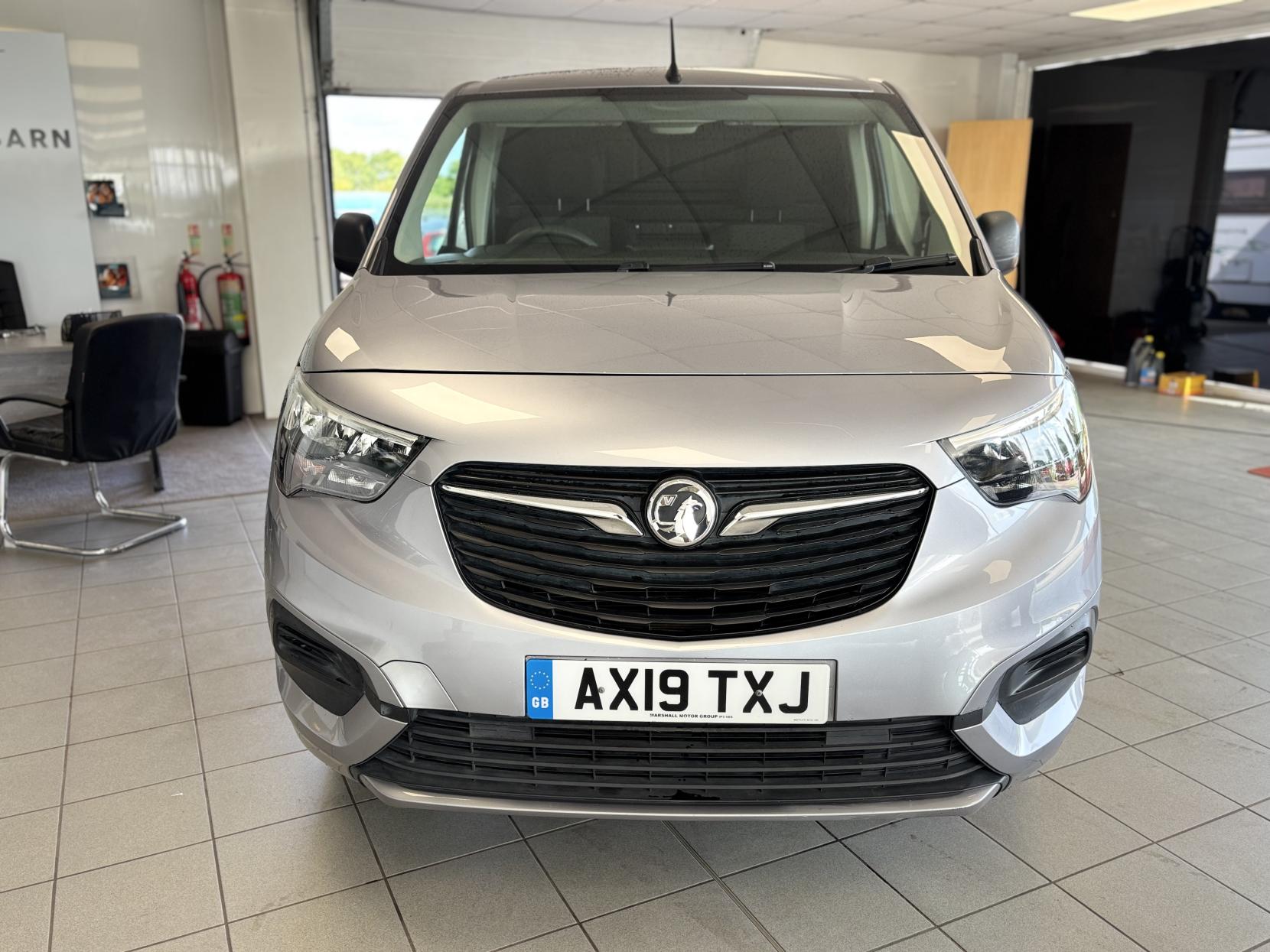 Vauxhall Combo 1.5 Turbo D 2000 Sportive Panel Van 4dr Diesel Manual L1 H1 Euro 6 (s/s) (130 ps)