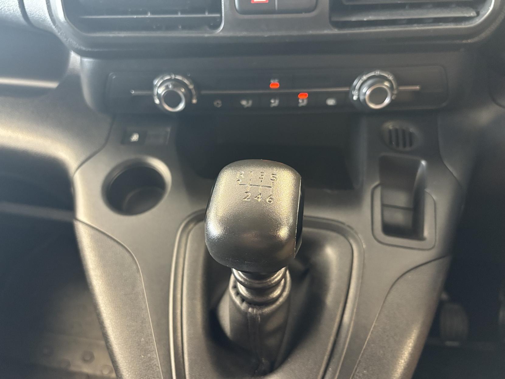 Vauxhall Combo 1.5 Turbo D 2000 Sportive Panel Van 4dr Diesel Manual L1 H1 Euro 6 (s/s) (130 ps)