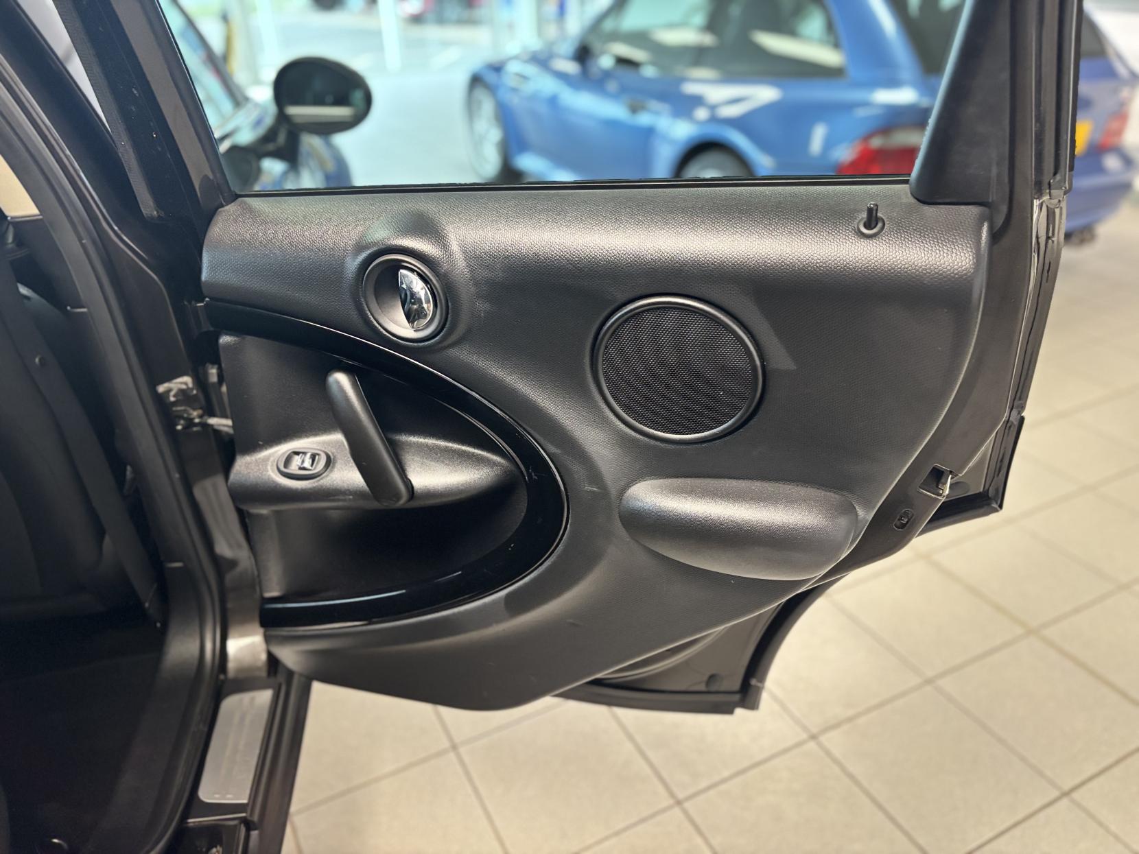 MINI Countryman 1.6 Cooper SUV 5dr Petrol Manual Euro 6 (s/s) (122 ps)