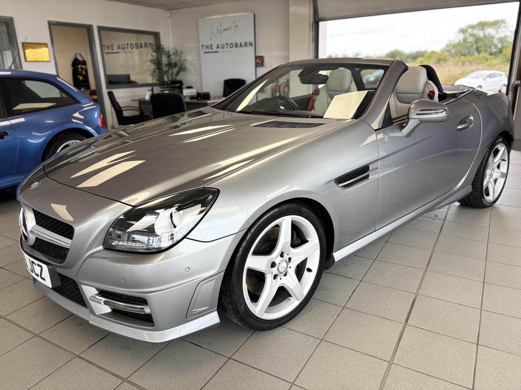 Mercedes-Benz SLK 1.8 SLK200 AMG Sport Convertible 2dr Petrol G-Tronic+ Euro 5 (s/s) (184 ps)