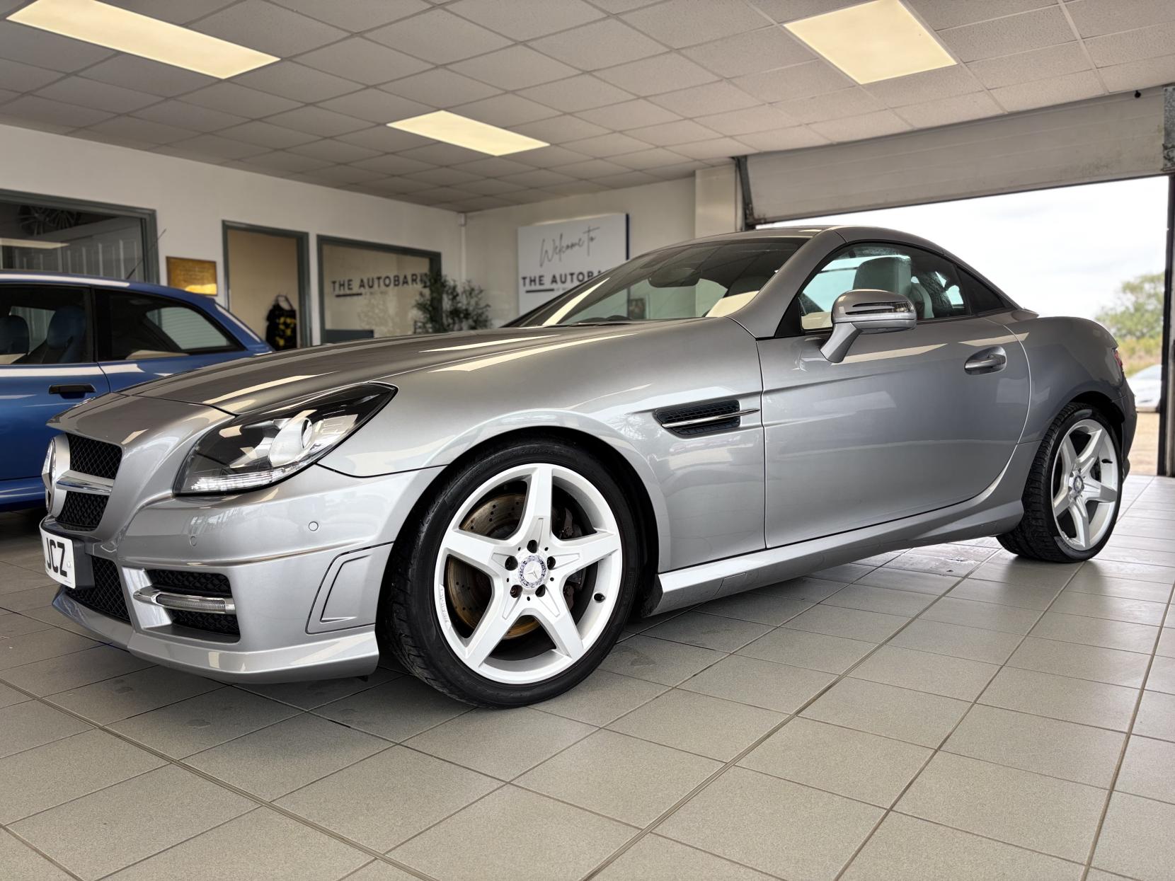 Mercedes-Benz SLK 1.8 SLK200 AMG Sport Convertible 2dr Petrol G-Tronic+ Euro 5 (s/s) (184 ps)