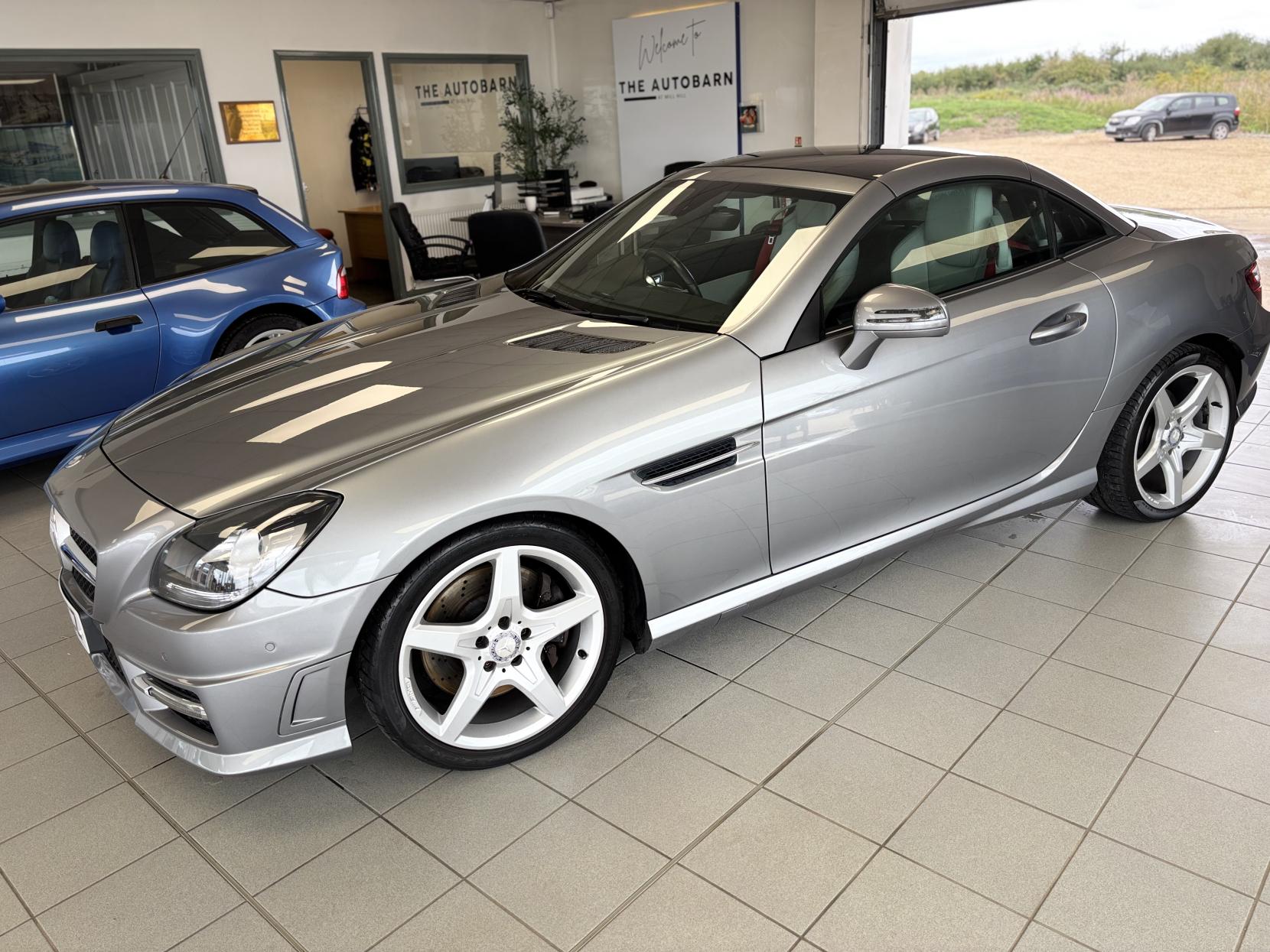 Mercedes-Benz SLK 1.8 SLK200 AMG Sport Convertible 2dr Petrol G-Tronic+ Euro 5 (s/s) (184 ps)