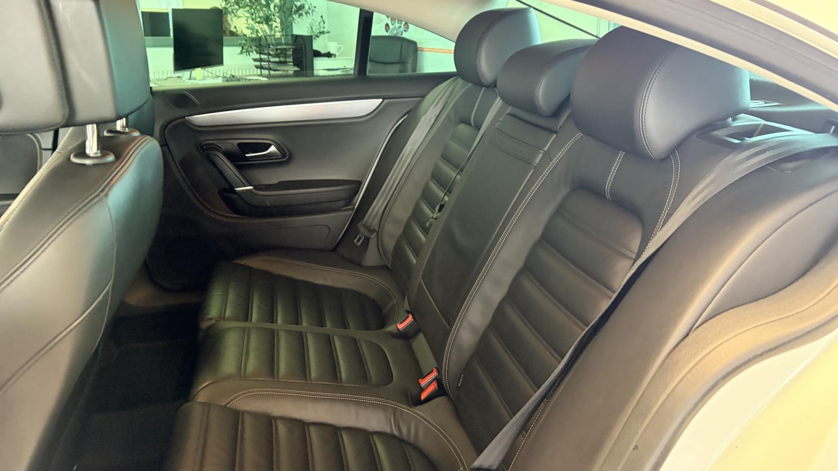 Volkswagen CC 2.0 TDI BlueMotion Tech R-Line Saloon 4dr Diesel Manual Euro 5 (s/s) (177 ps)