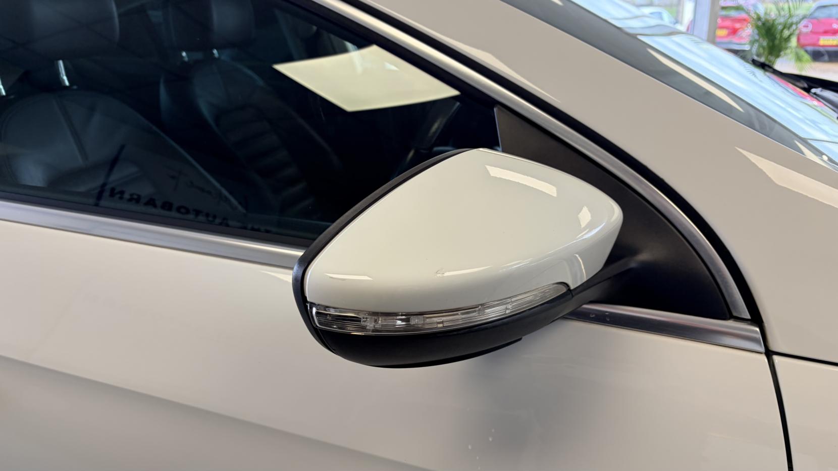 Volkswagen CC 2.0 TDI BlueMotion Tech R-Line Saloon 4dr Diesel Manual Euro 5 (s/s) (177 ps)