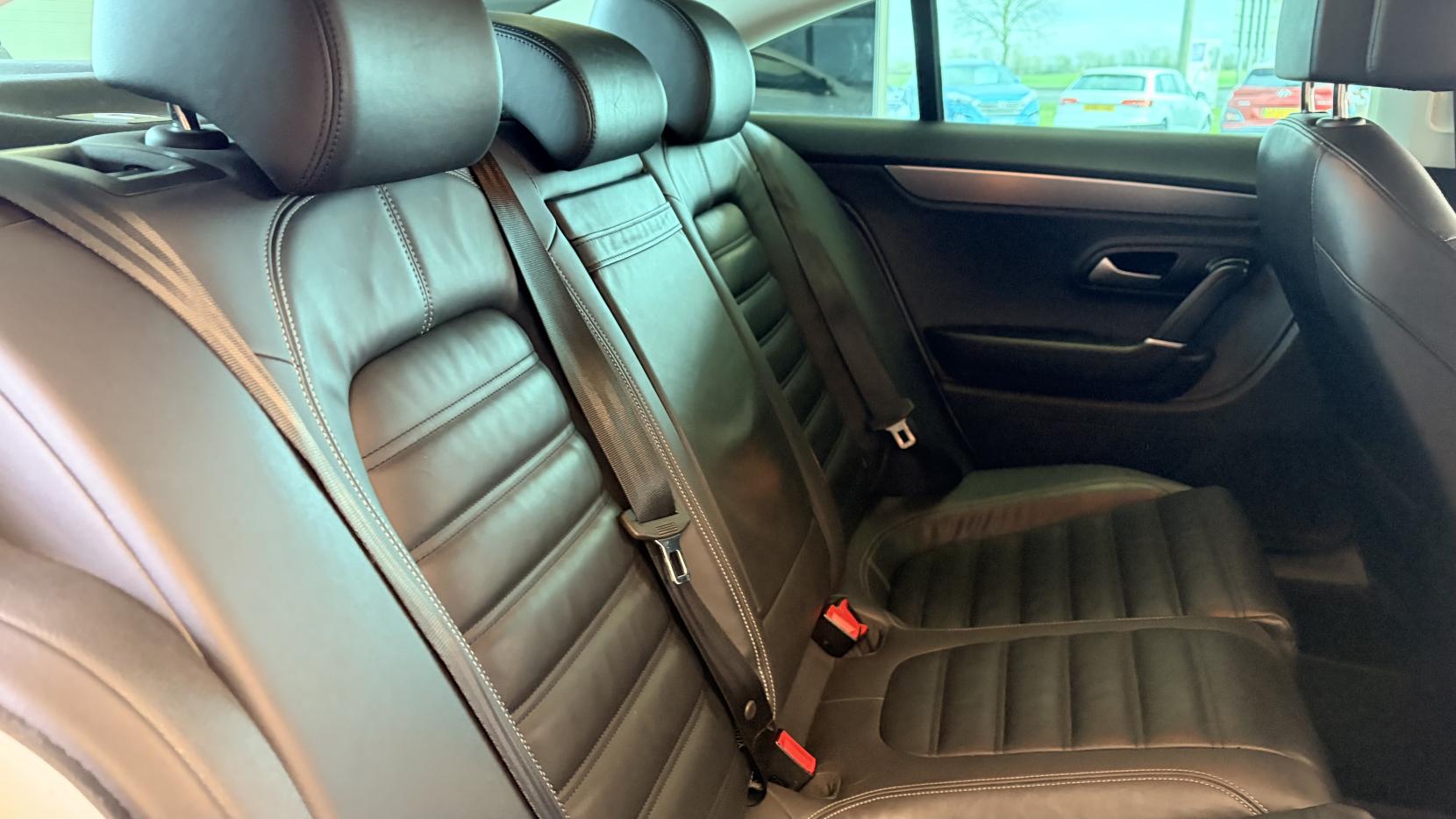 Volkswagen CC 2.0 TDI BlueMotion Tech R-Line Saloon 4dr Diesel Manual Euro 5 (s/s) (177 ps)