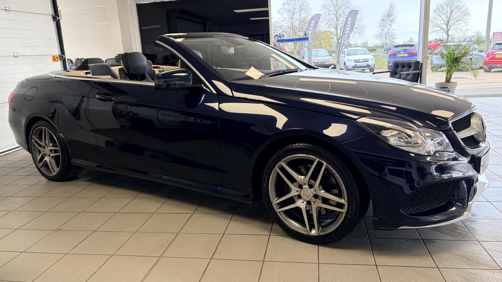 Mercedes-Benz E Class 2.1 E220 BlueTEC AMG Line Cabriolet 2dr Diesel G-Tronic+ Euro 6 (s/s) (177 ps)