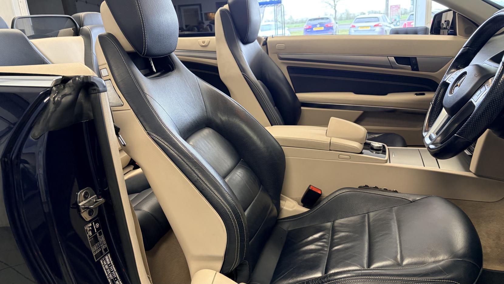 Mercedes-Benz E Class 2.1 E220 BlueTEC AMG Line Cabriolet 2dr Diesel G-Tronic+ Euro 6 (s/s) (177 ps)