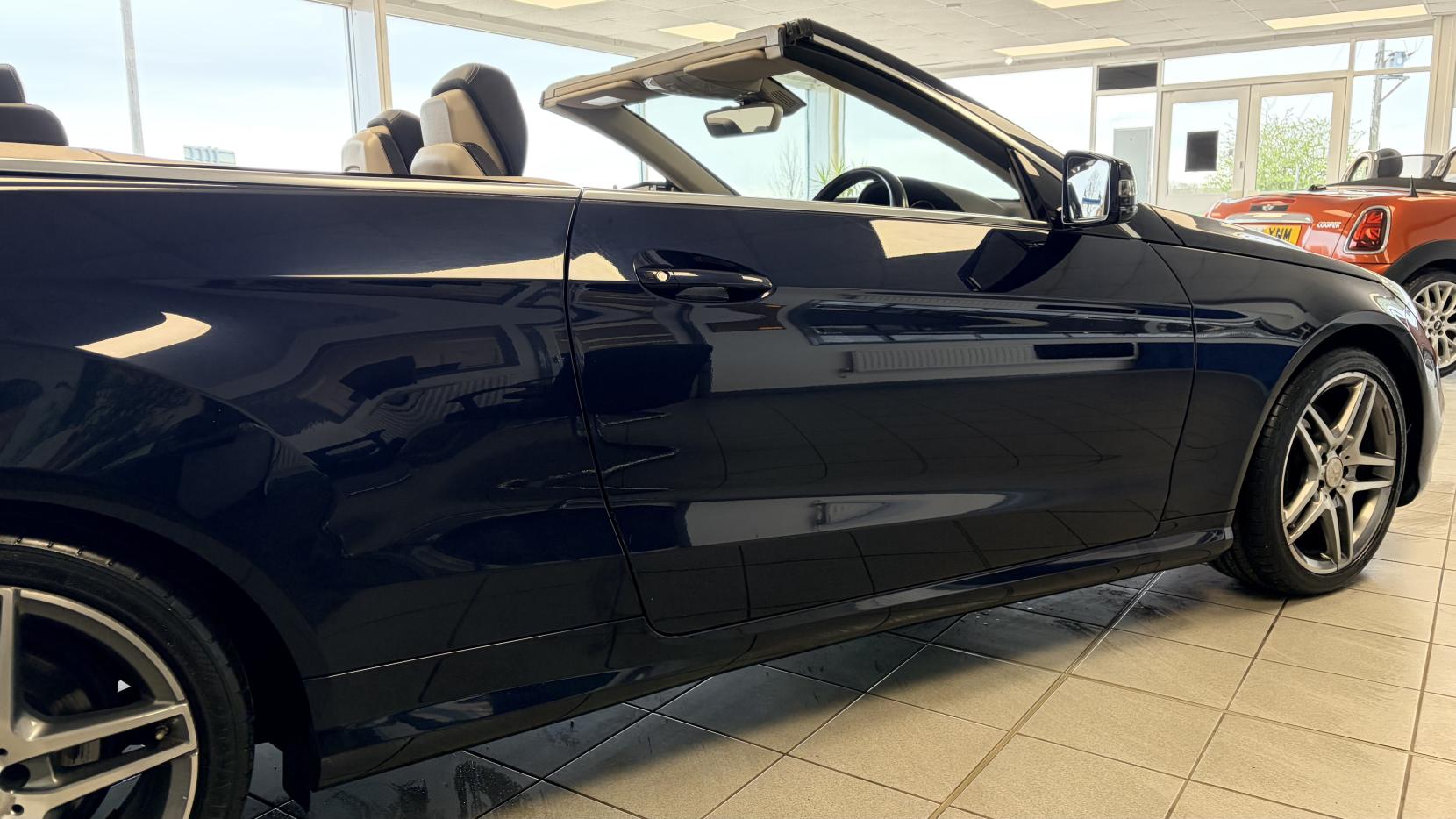 Mercedes-Benz E Class 2.1 E220 BlueTEC AMG Line Cabriolet 2dr Diesel G-Tronic+ Euro 6 (s/s) (177 ps)