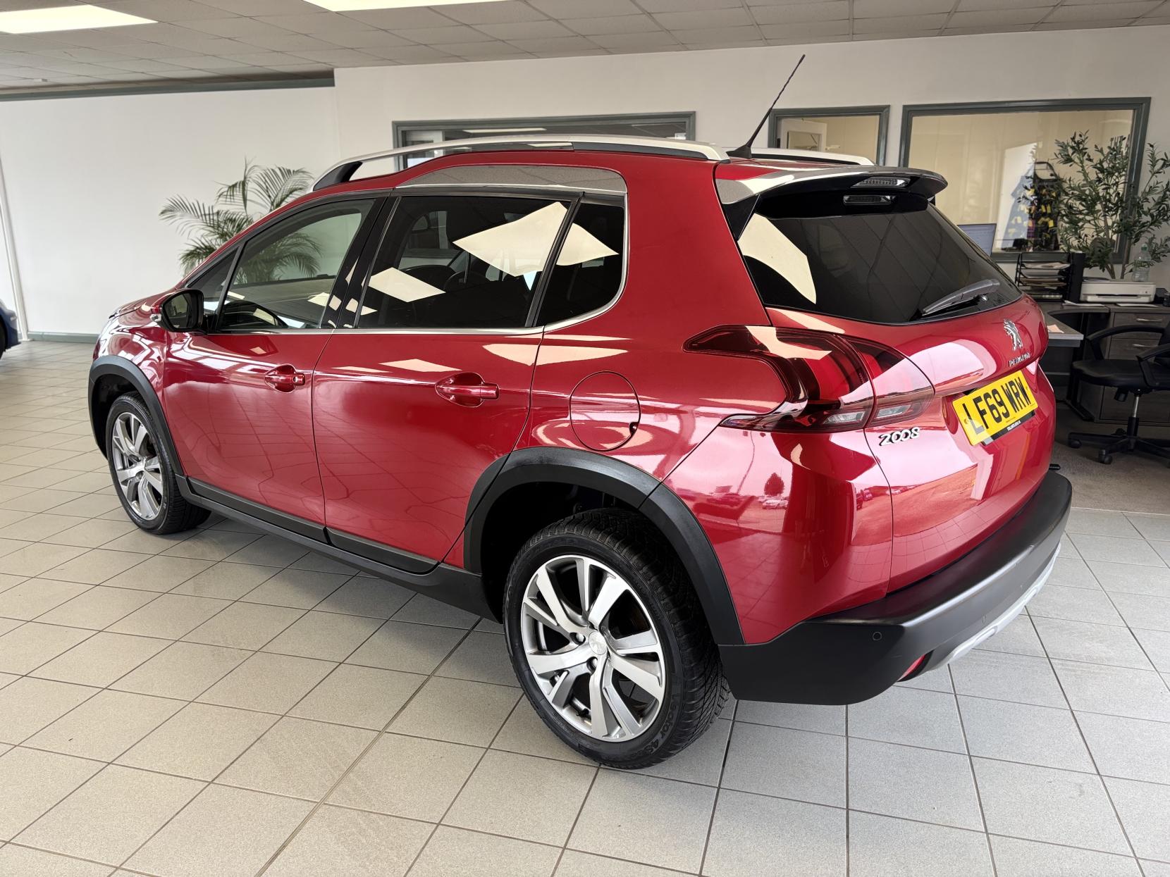 Peugeot 2008 1.5 BlueHDi Allure Premium SUV 5dr Diesel Manual Euro 6 (s/s) (100 ps)