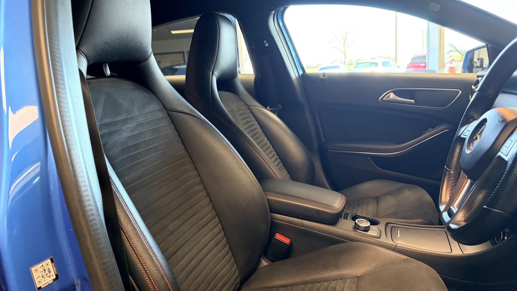 Mercedes-Benz A Class 1.8 A200 CDI AMG Sport Hatchback 5dr Diesel 7G-DCT Euro 5 (s/s) (136 ps)