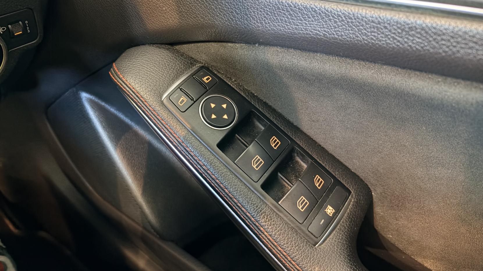 Mercedes-Benz A Class 1.8 A200 CDI AMG Sport Hatchback 5dr Diesel 7G-DCT Euro 5 (s/s) (136 ps)