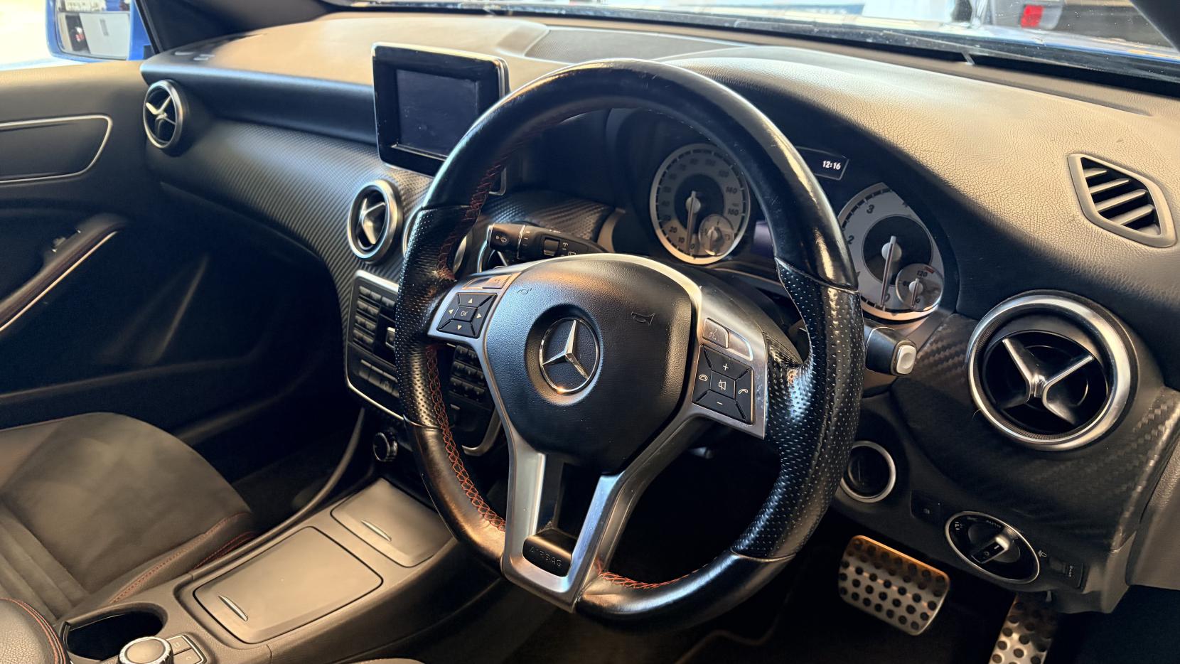 Mercedes-Benz A Class 1.8 A200 CDI AMG Sport Hatchback 5dr Diesel 7G-DCT Euro 5 (s/s) (136 ps)