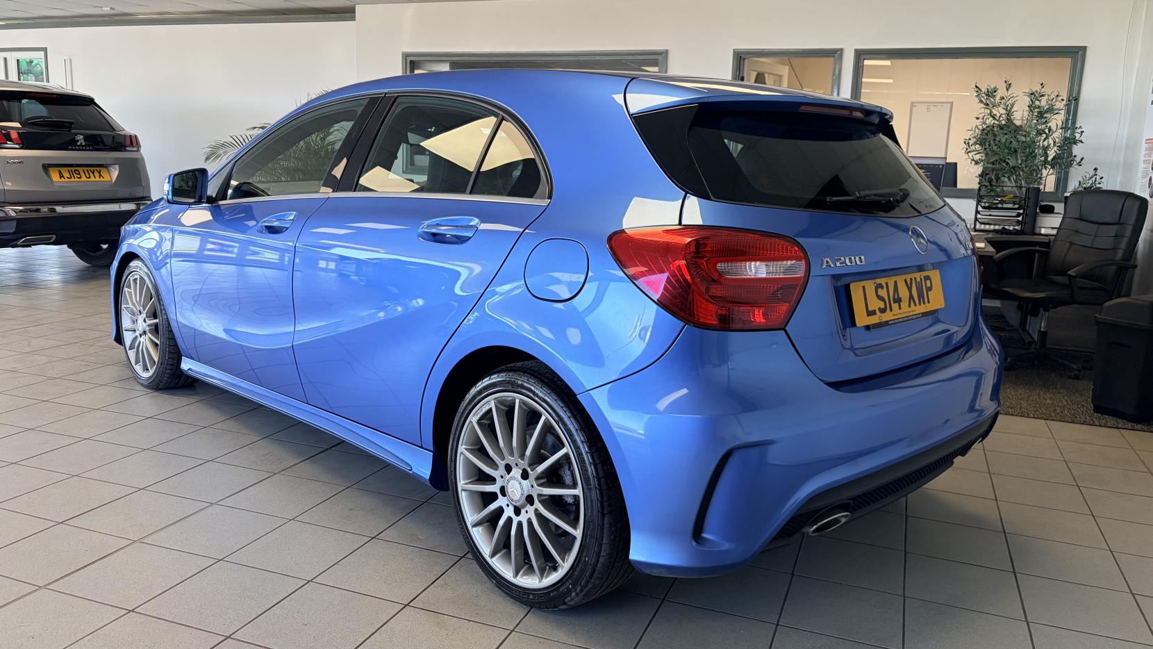 Mercedes-Benz A Class 1.8 A200 CDI AMG Sport Hatchback 5dr Diesel 7G-DCT Euro 5 (s/s) (136 ps)