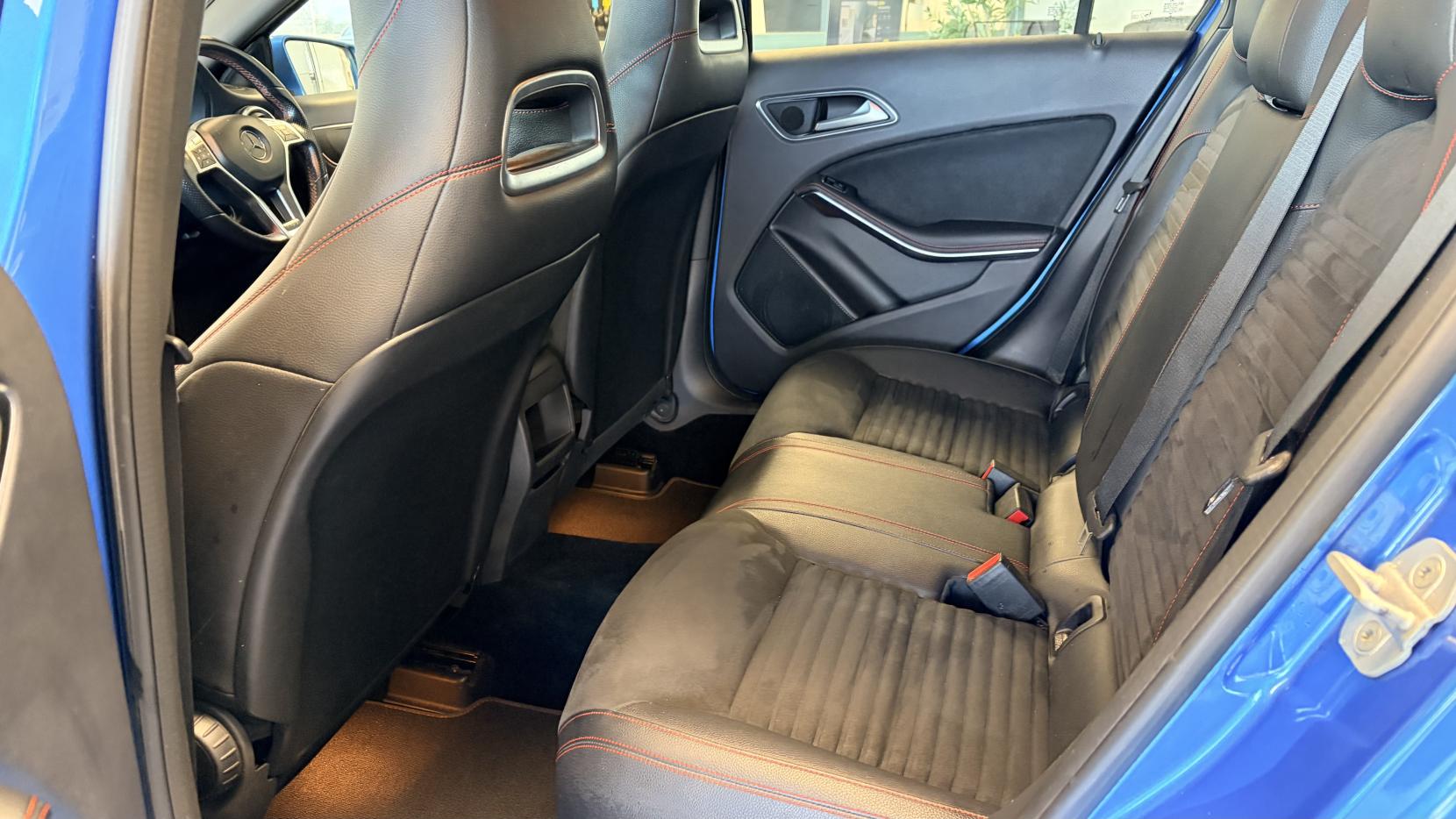 Mercedes-Benz A Class 1.8 A200 CDI AMG Sport Hatchback 5dr Diesel 7G-DCT Euro 5 (s/s) (136 ps)