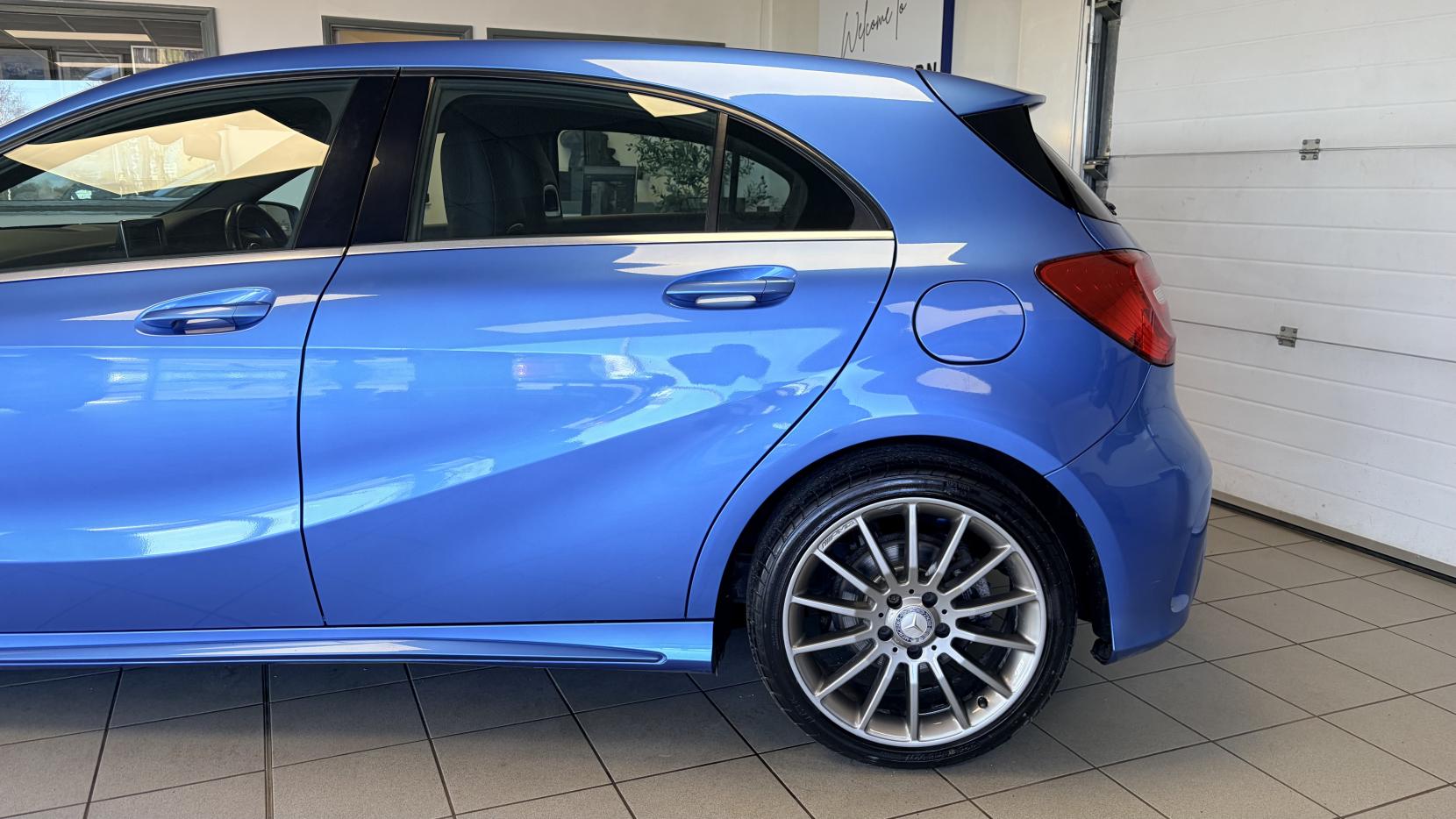 Mercedes-Benz A Class 1.8 A200 CDI AMG Sport Hatchback 5dr Diesel 7G-DCT Euro 5 (s/s) (136 ps)
