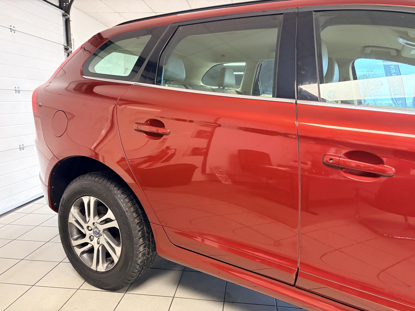 Volvo XC60 2.0 D4 SE SUV 5dr Diesel Geartronic Euro 6 (s/s) (181 ps)