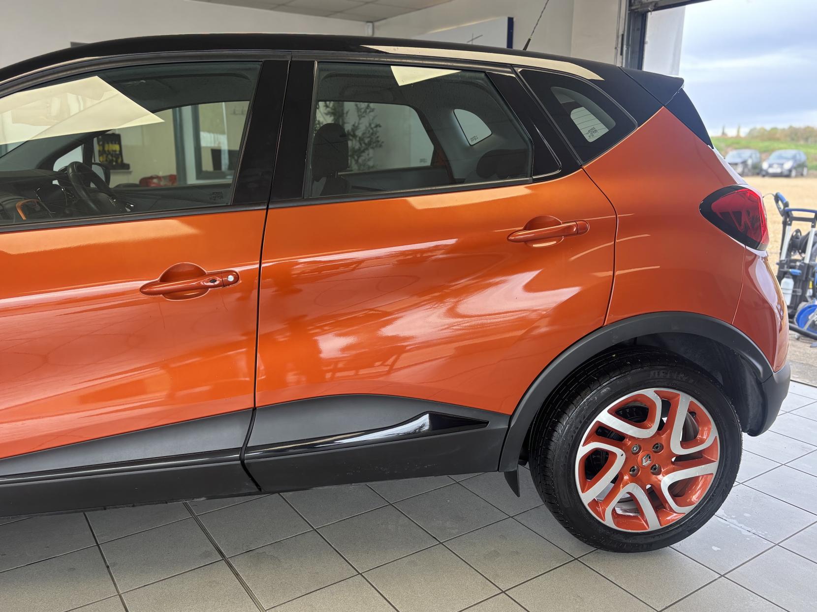 Renault Captur 0.9 TCe ENERGY Dynamique MediaNav SUV 5dr Petrol Manual Euro 5 (s/s) (90 ps)