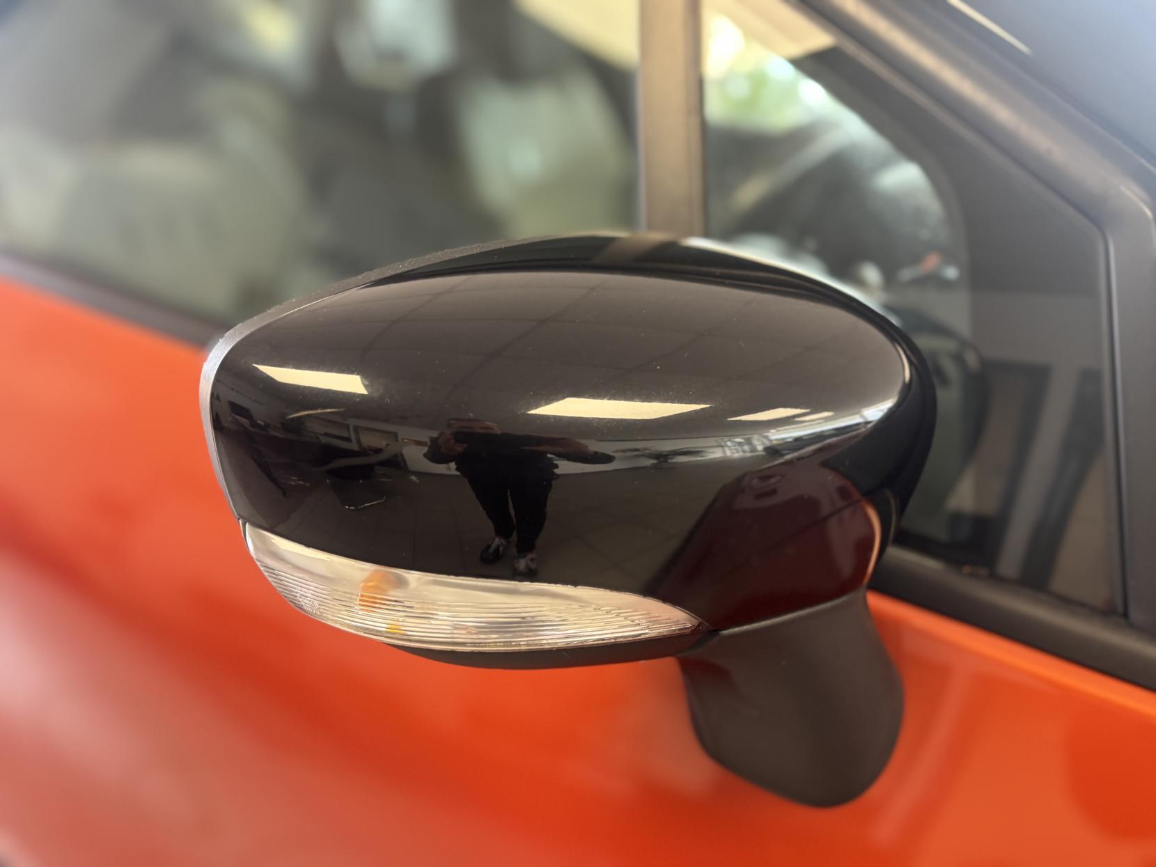 Renault Captur 0.9 TCe ENERGY Dynamique MediaNav SUV 5dr Petrol Manual Euro 5 (s/s) (90 ps)
