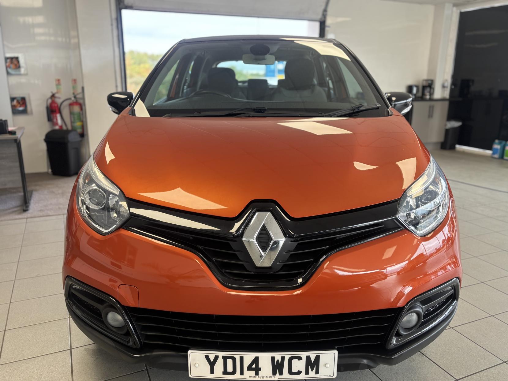 Renault Captur 0.9 TCe ENERGY Dynamique MediaNav SUV 5dr Petrol Manual Euro 5 (s/s) (90 ps)