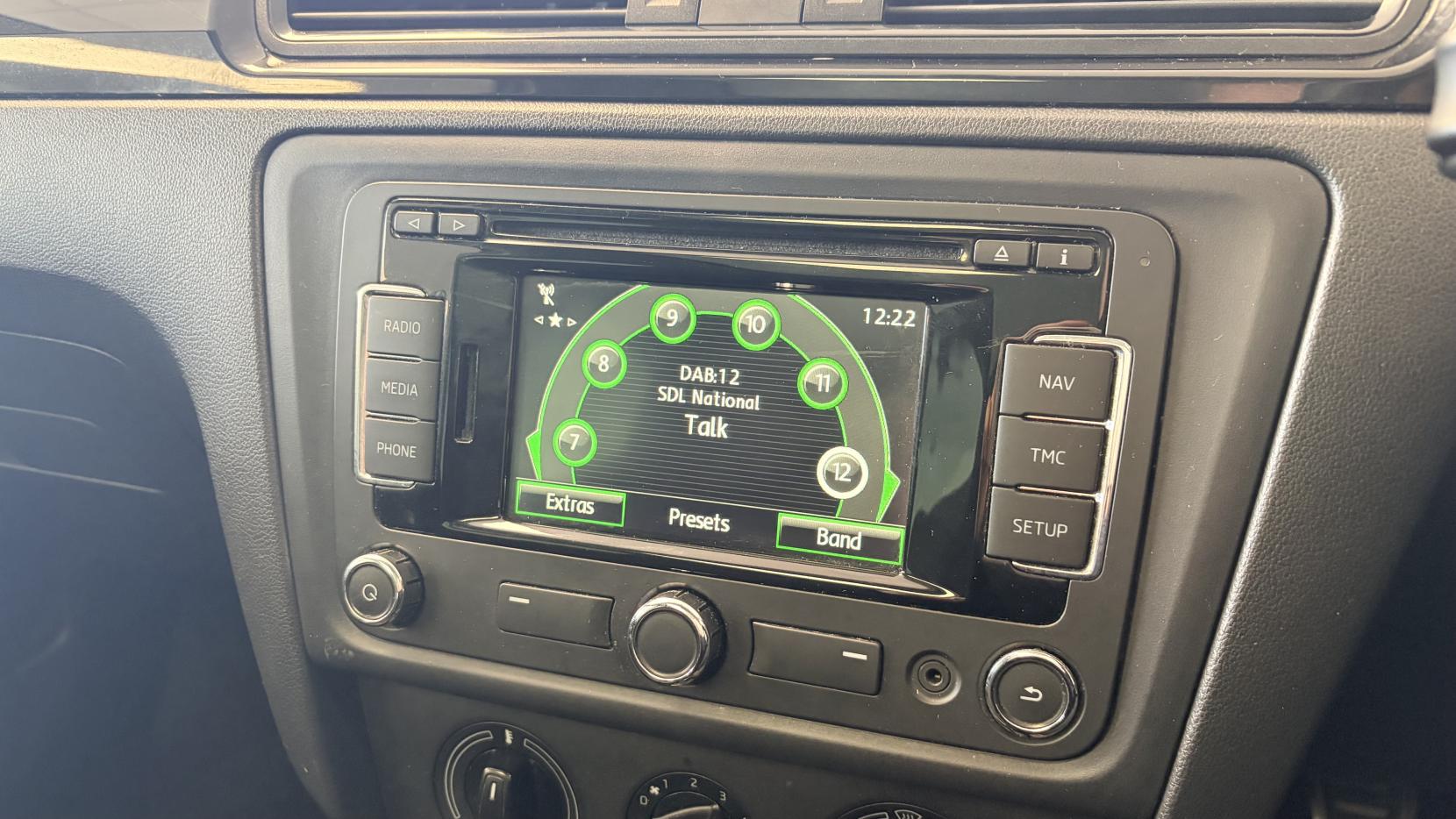 Skoda Rapid Spaceback 1.2 TSI Black Edition Hatchback 5dr Petrol Manual Euro 5 (105 ps)