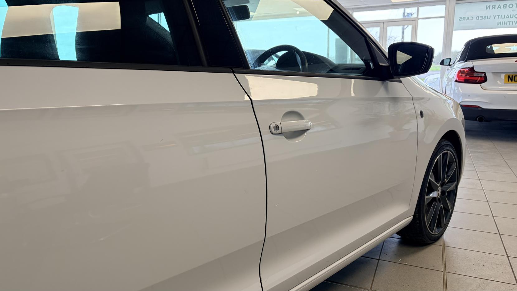 Skoda Rapid Spaceback 1.2 TSI Black Edition Hatchback 5dr Petrol Manual Euro 5 (105 ps)